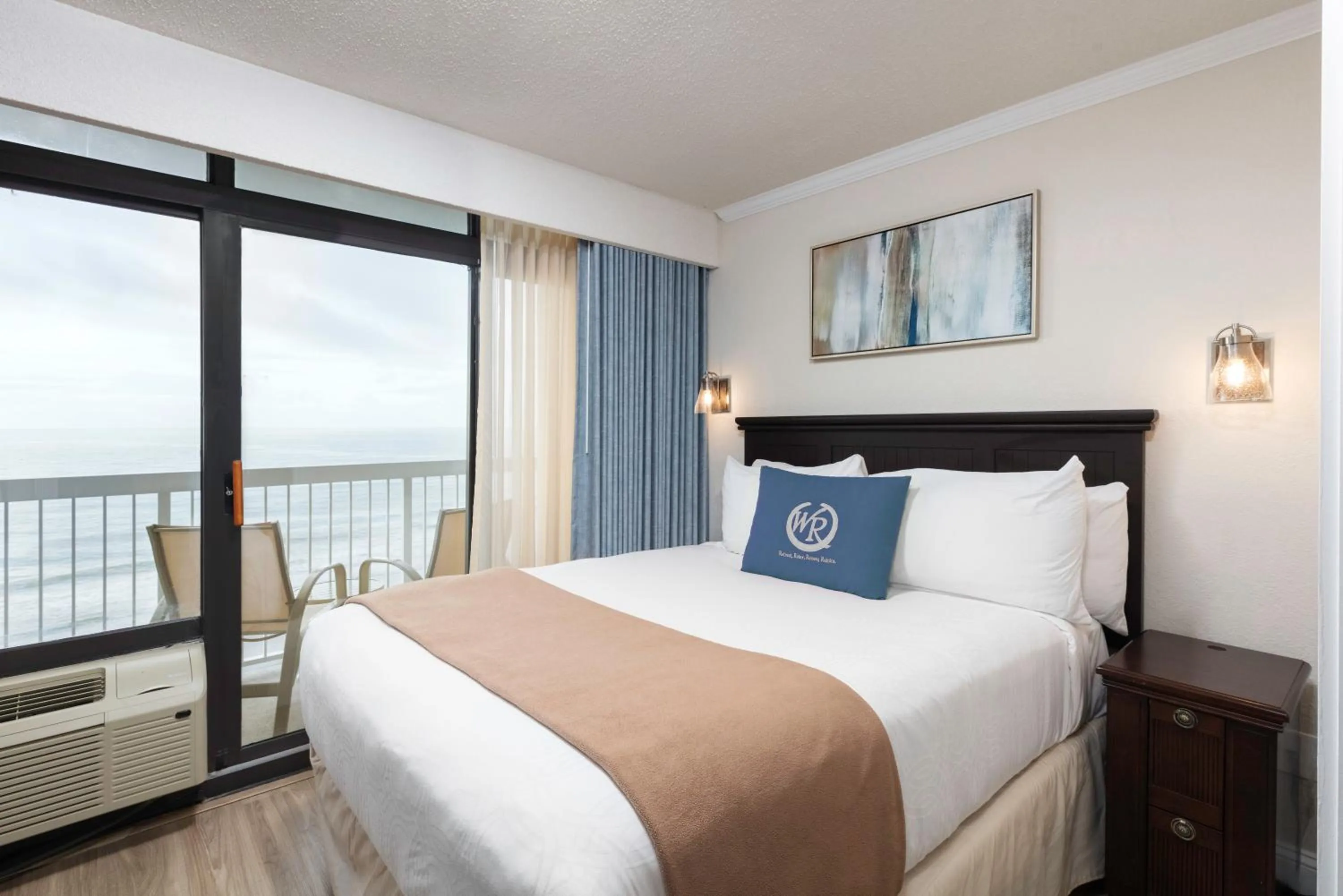 Sea view, Bed in Westgate Myrtle Beach Oceanfront Resort