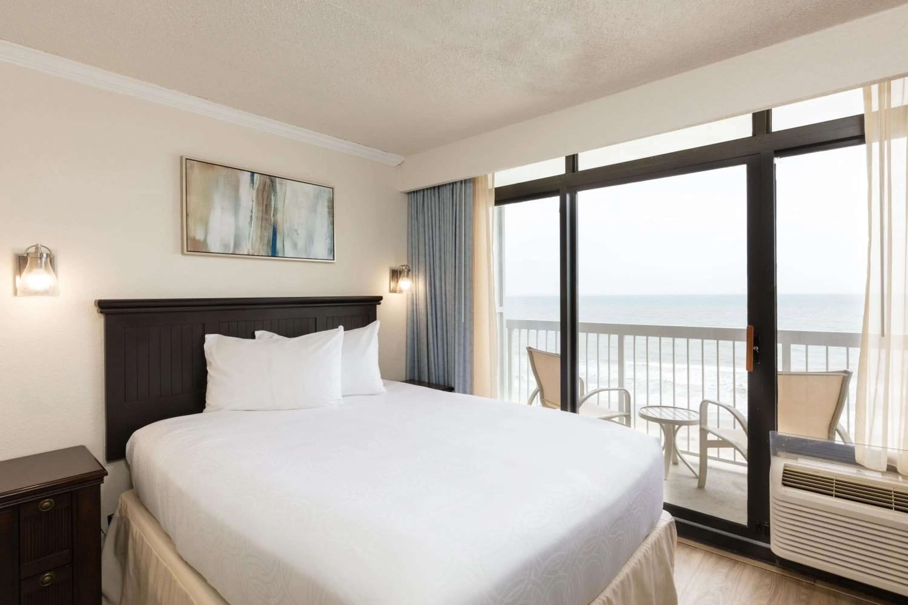 Bed in Westgate Myrtle Beach Oceanfront Resort