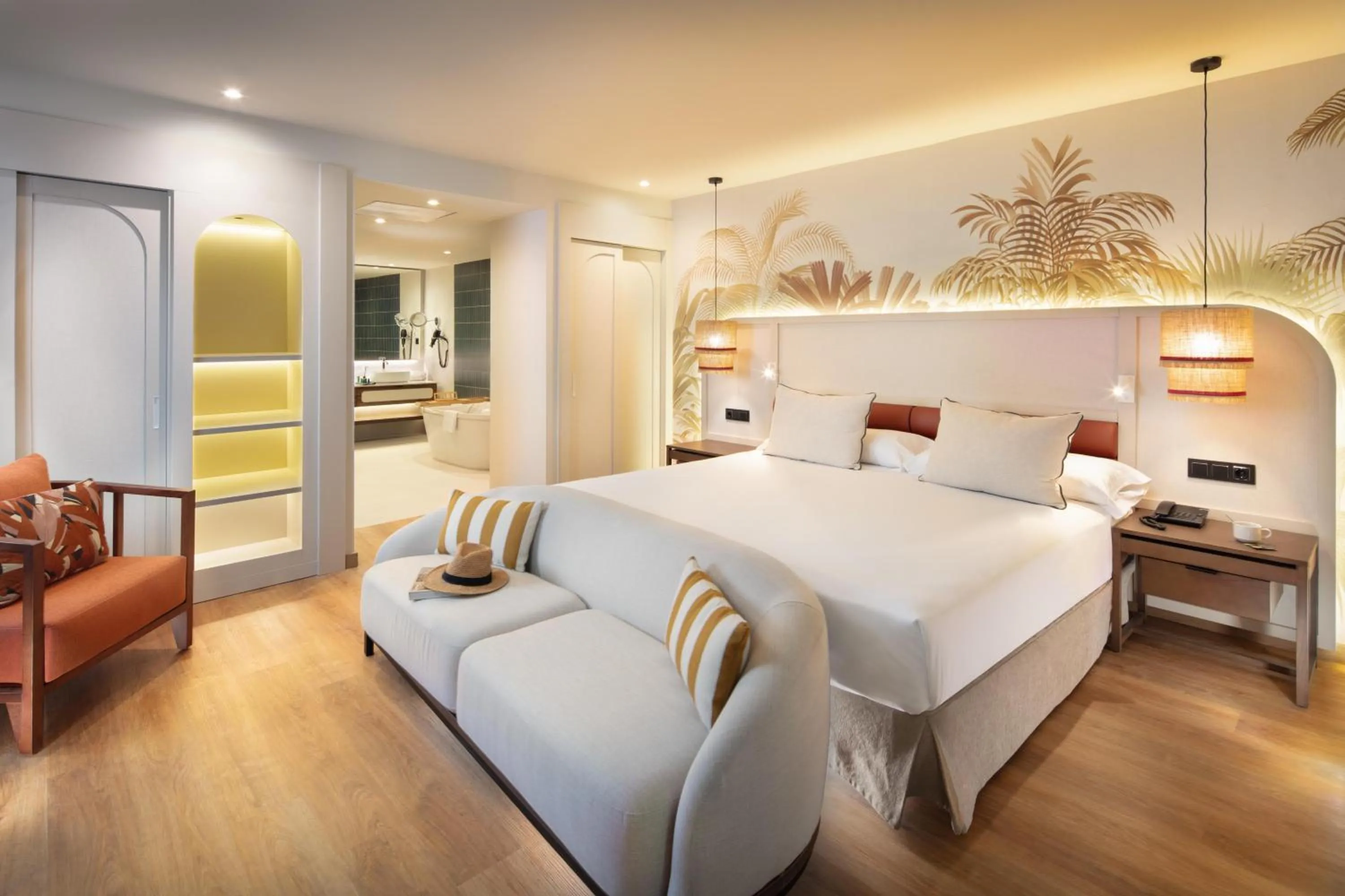 Bathroom, Bed in Princess Taurito