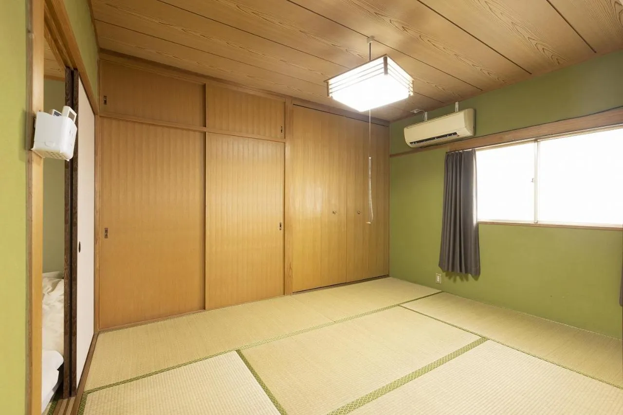 Guest House Shine Bright