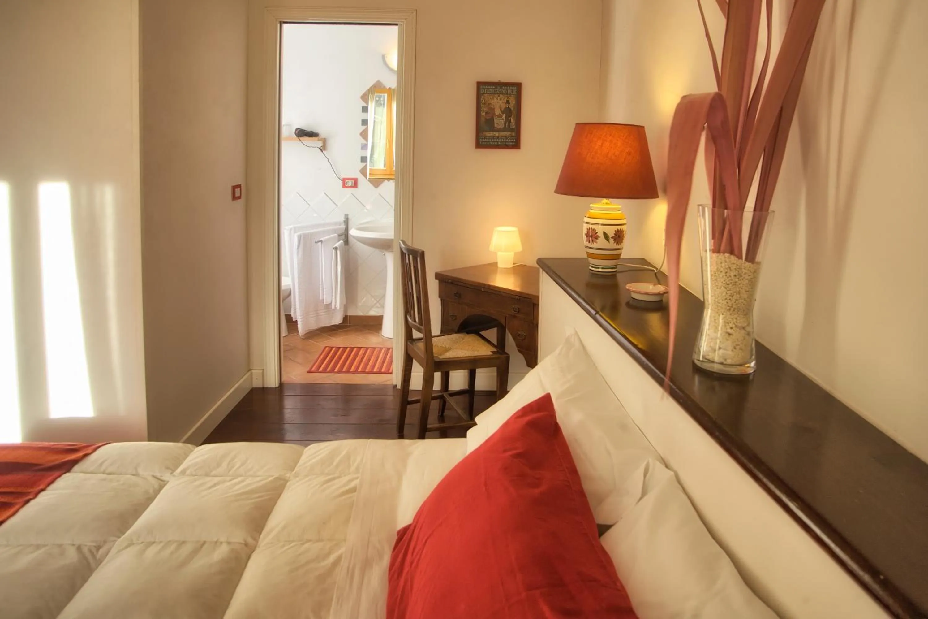 Photo of the whole room, Bed in La Torretta