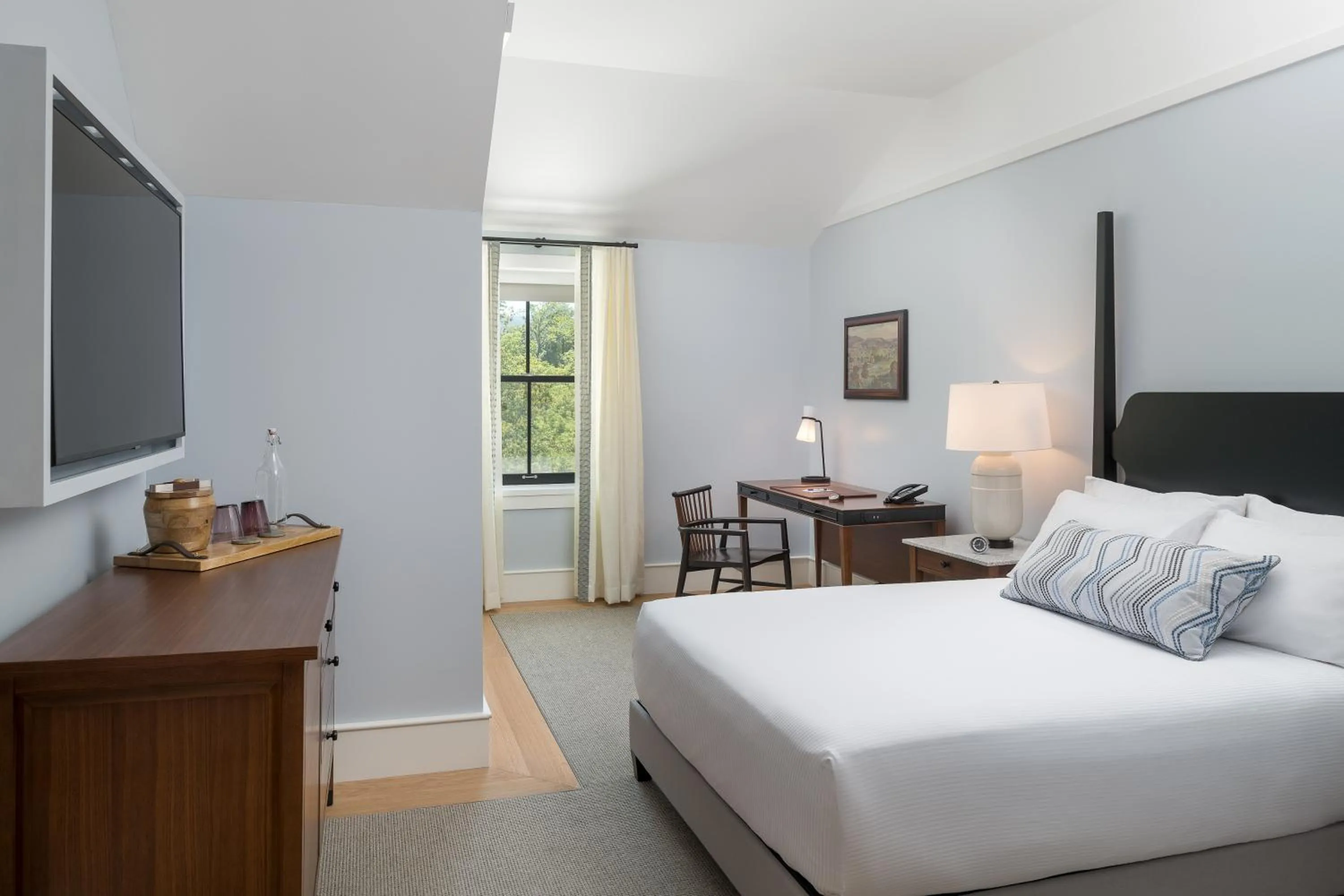 Bed in The Williams Inn