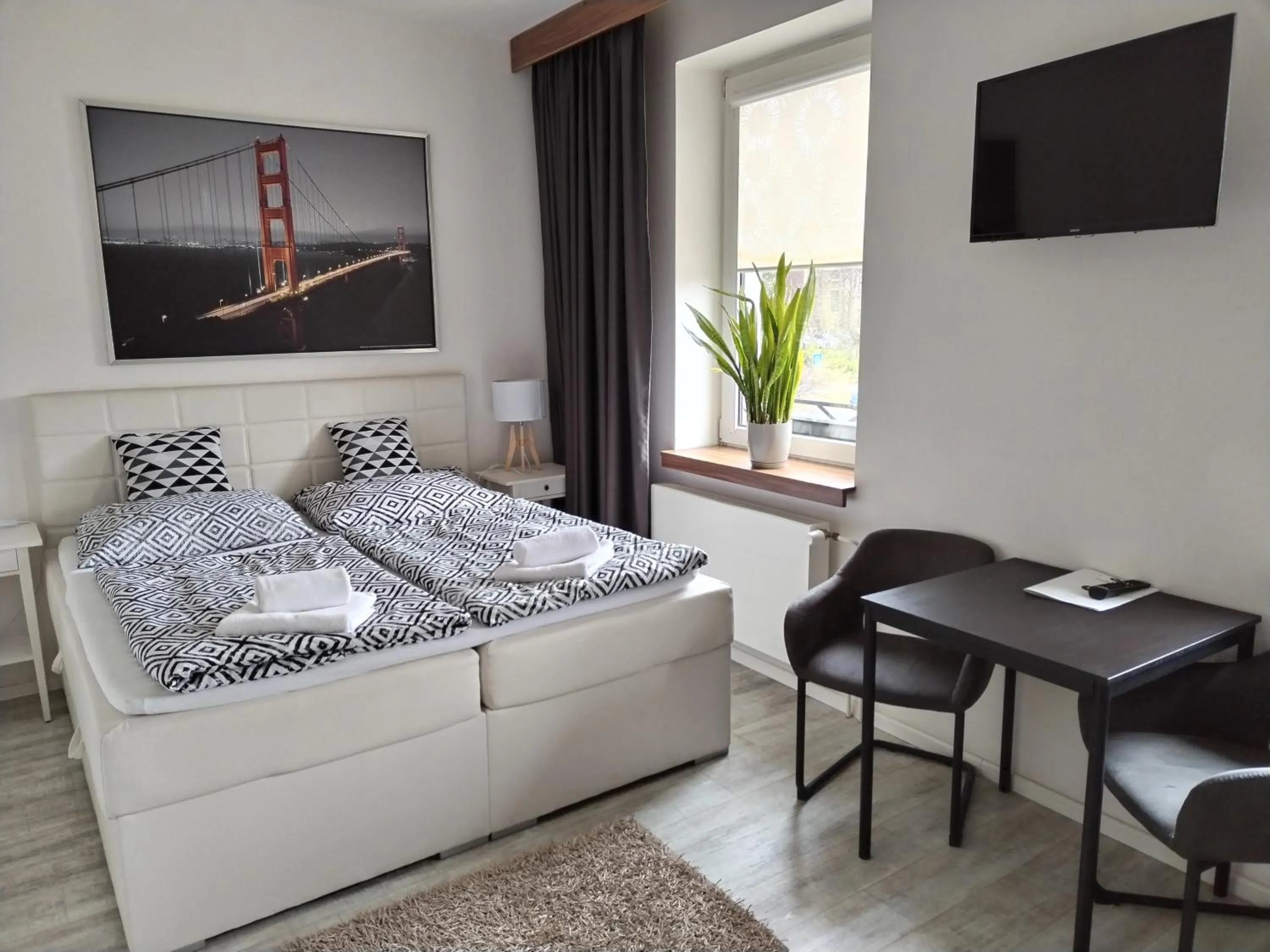 Property building, Bed in Hotel Na Baste