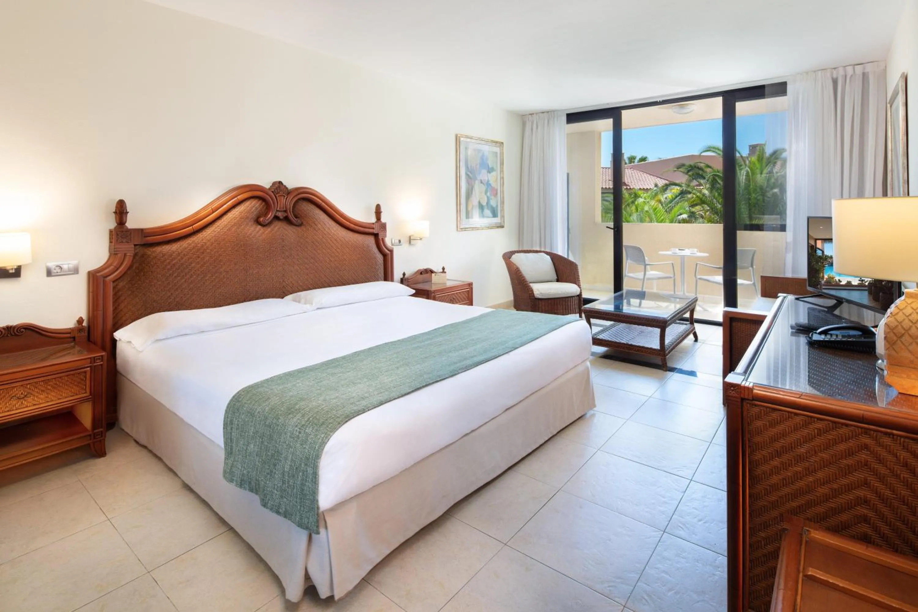 Balcony/Terrace, Bed in La Palma Princess