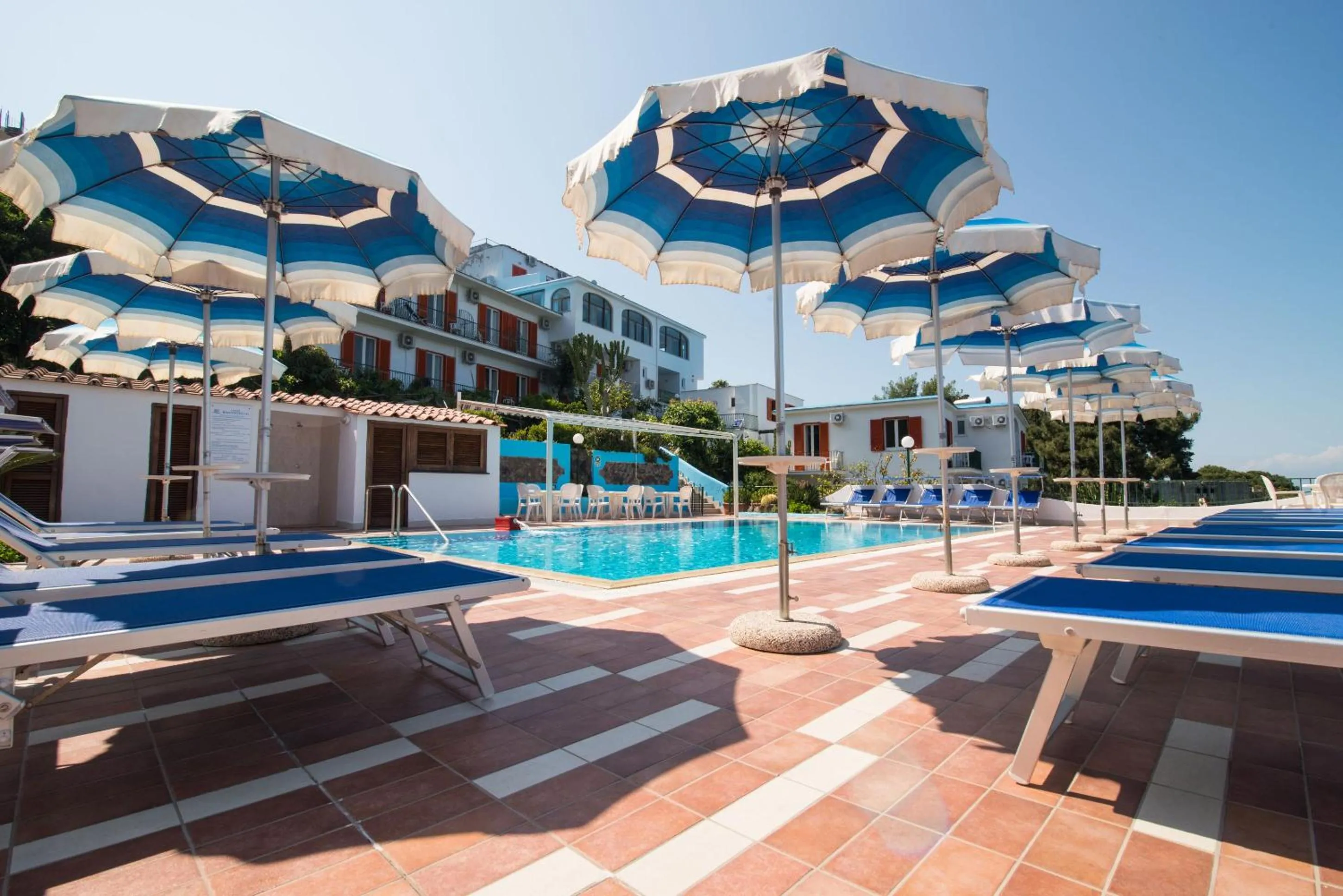 Property building in Hotel Bagnitiello