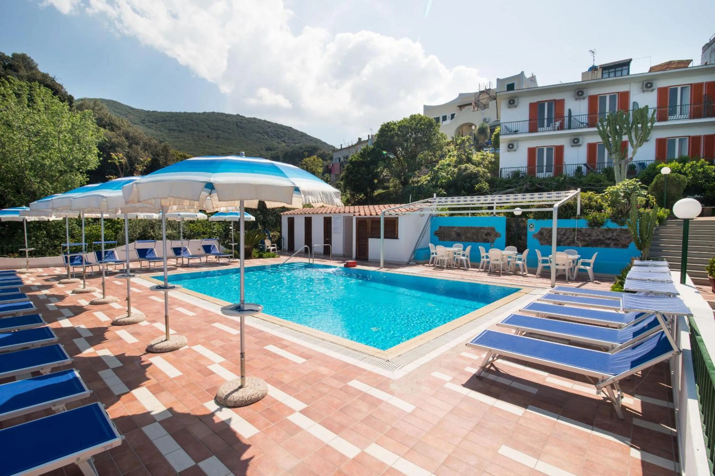 Property building in Hotel Bagnitiello