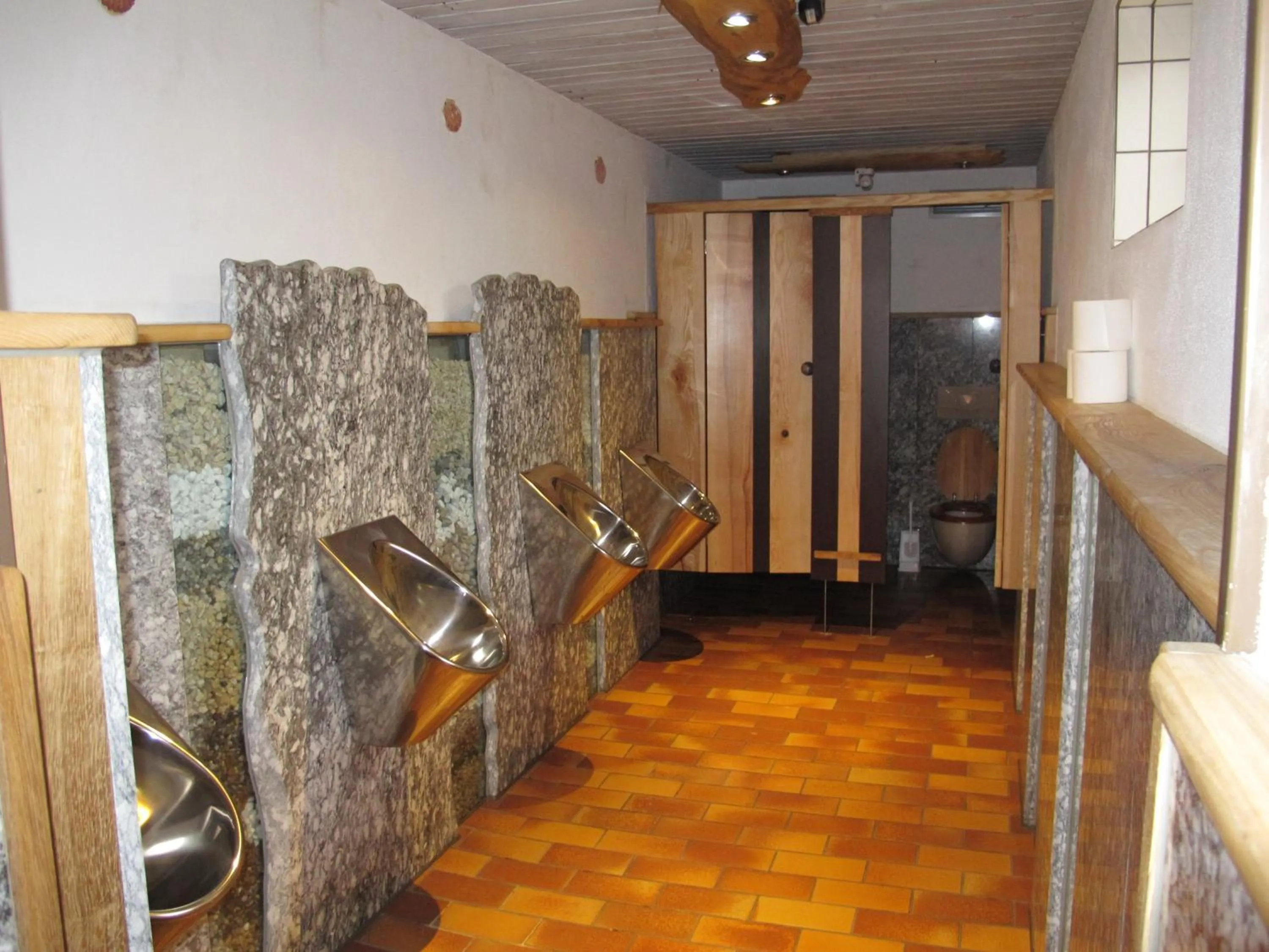 Bathroom in Schiff Bihlerdorf - Hostel