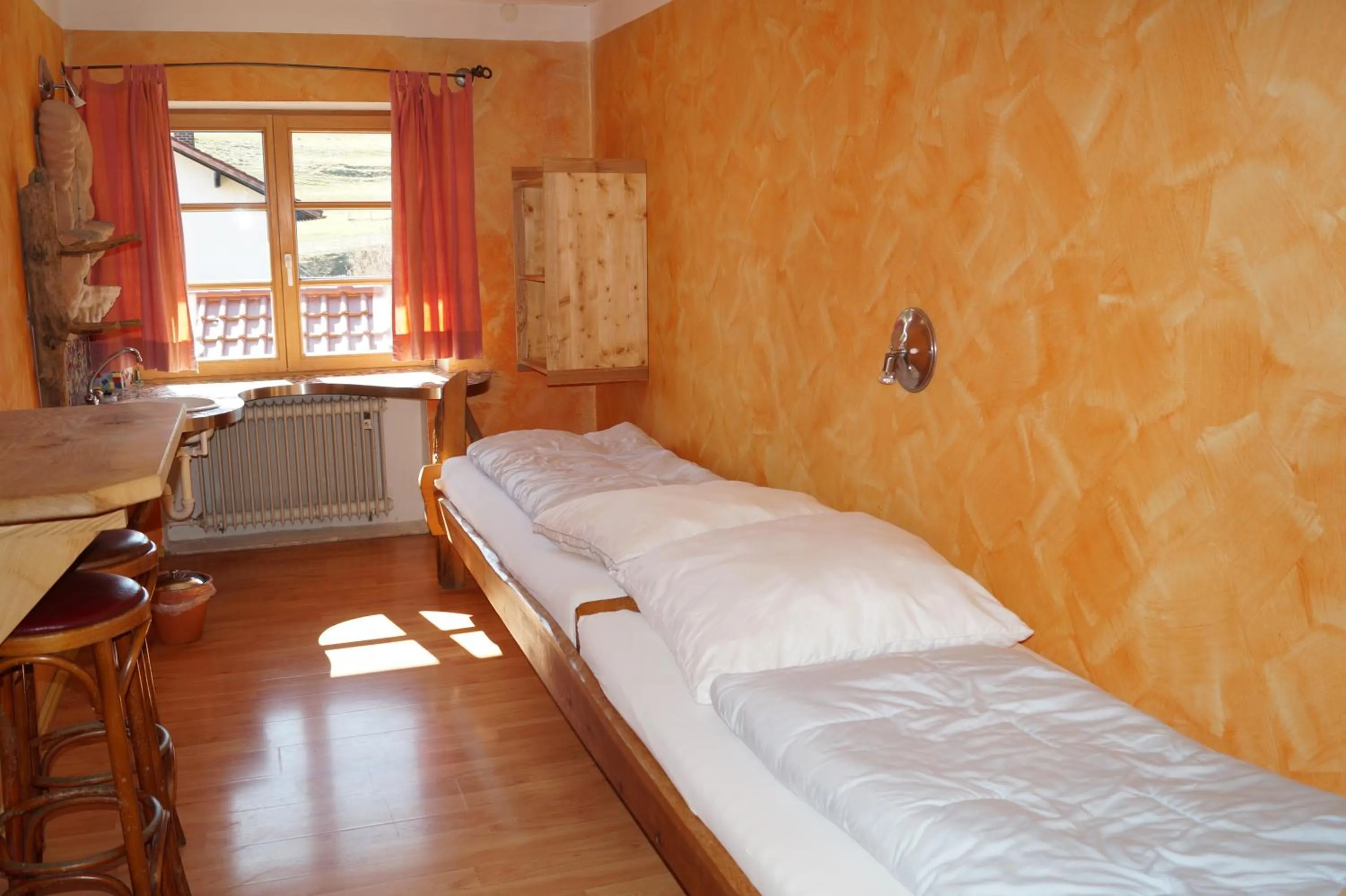 Bed in Schiff Bihlerdorf - Hostel