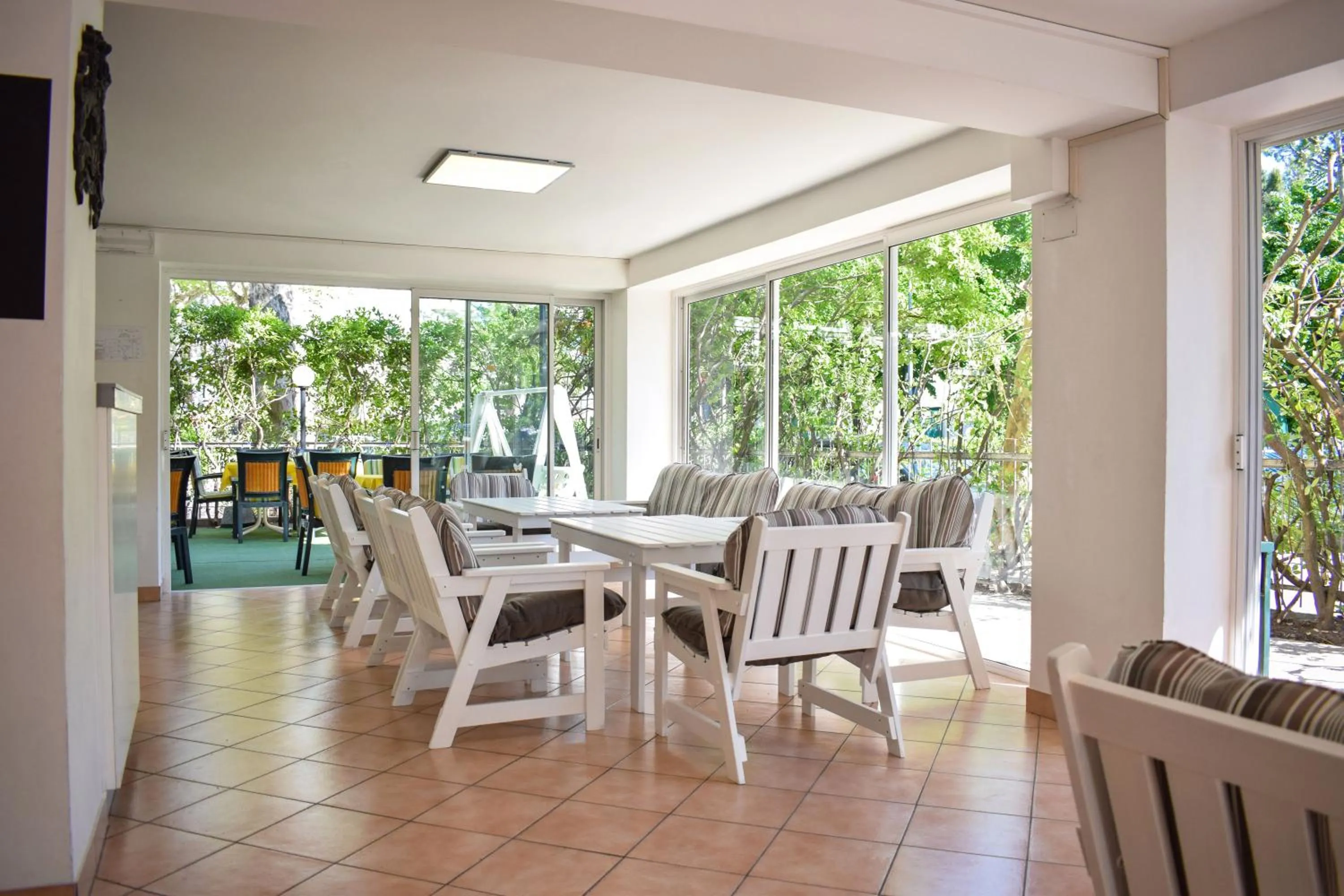 Hotel Ville De Paris