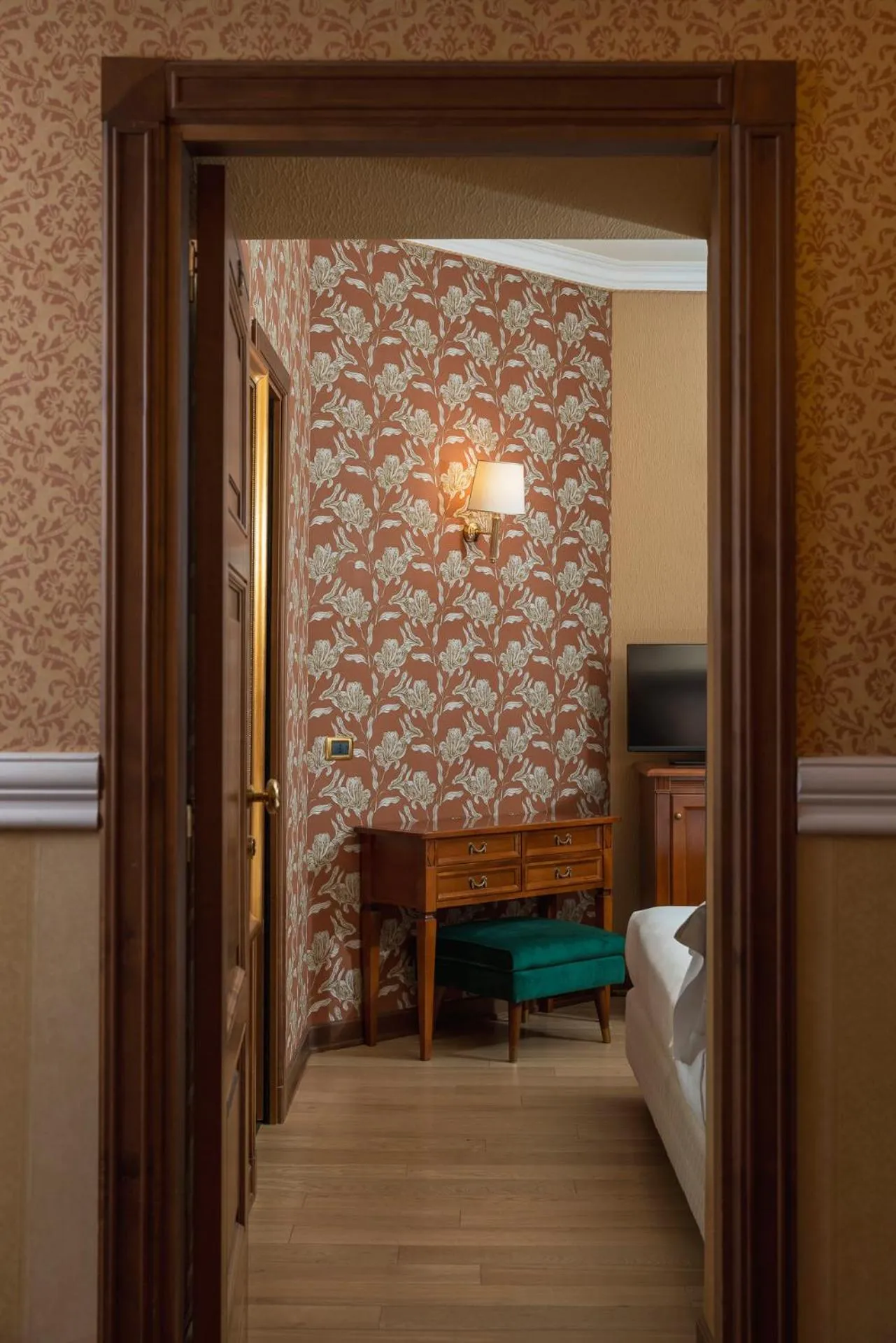 Bed in Hotel Oceania