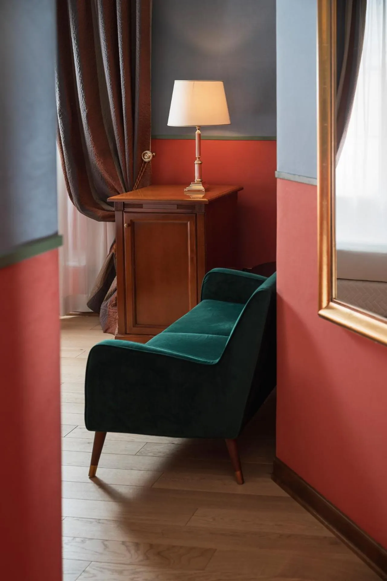 Bed in Hotel Oceania