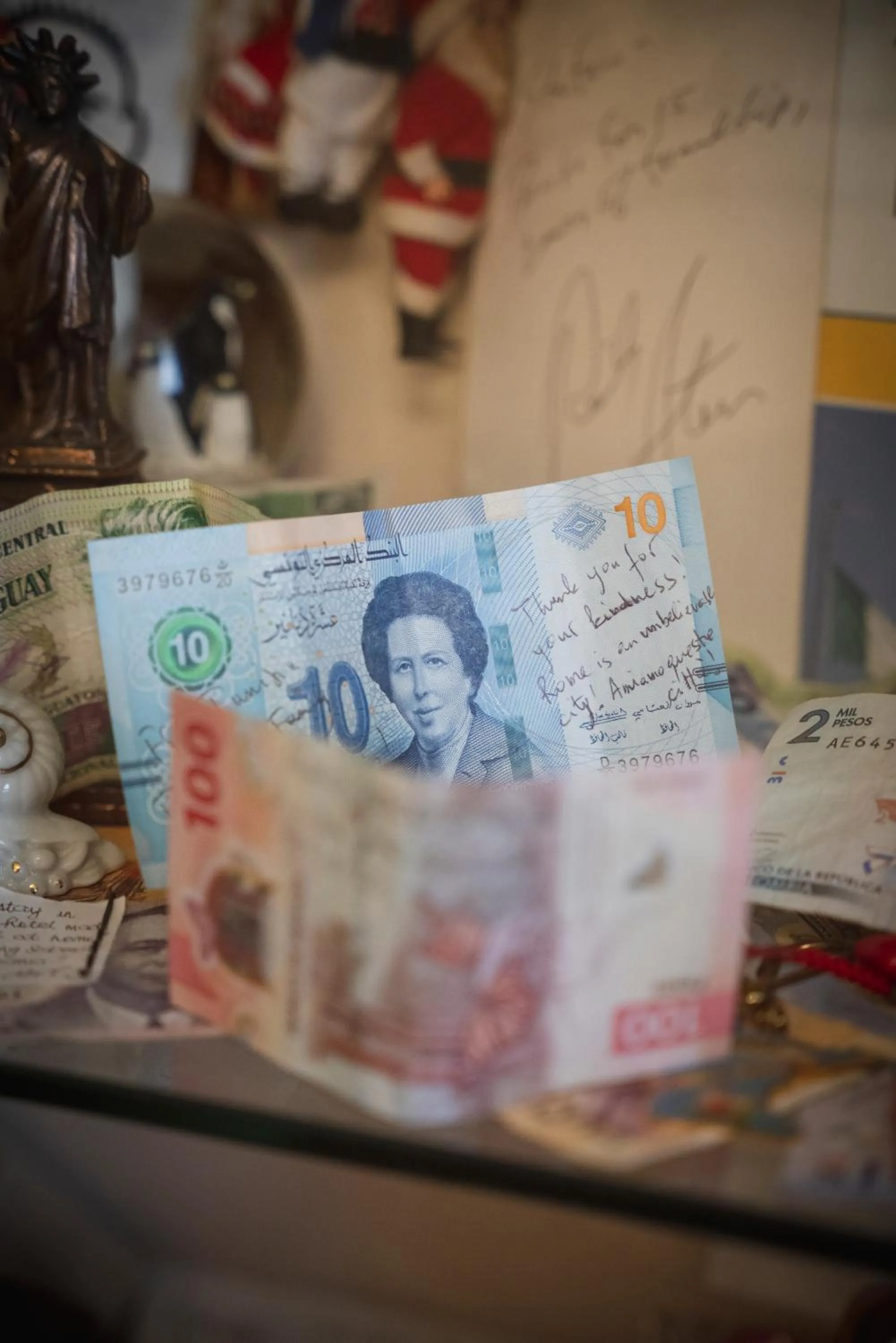 Decorative detail in Hotel Oceania