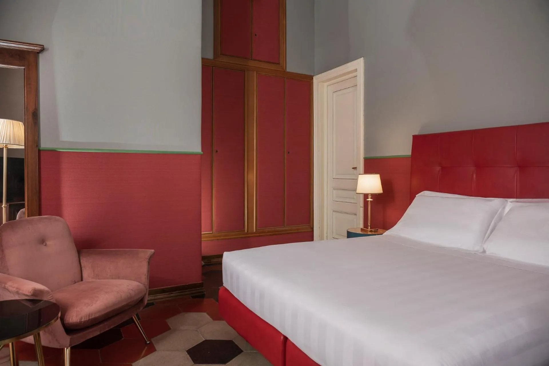 Bed in Hotel Oceania