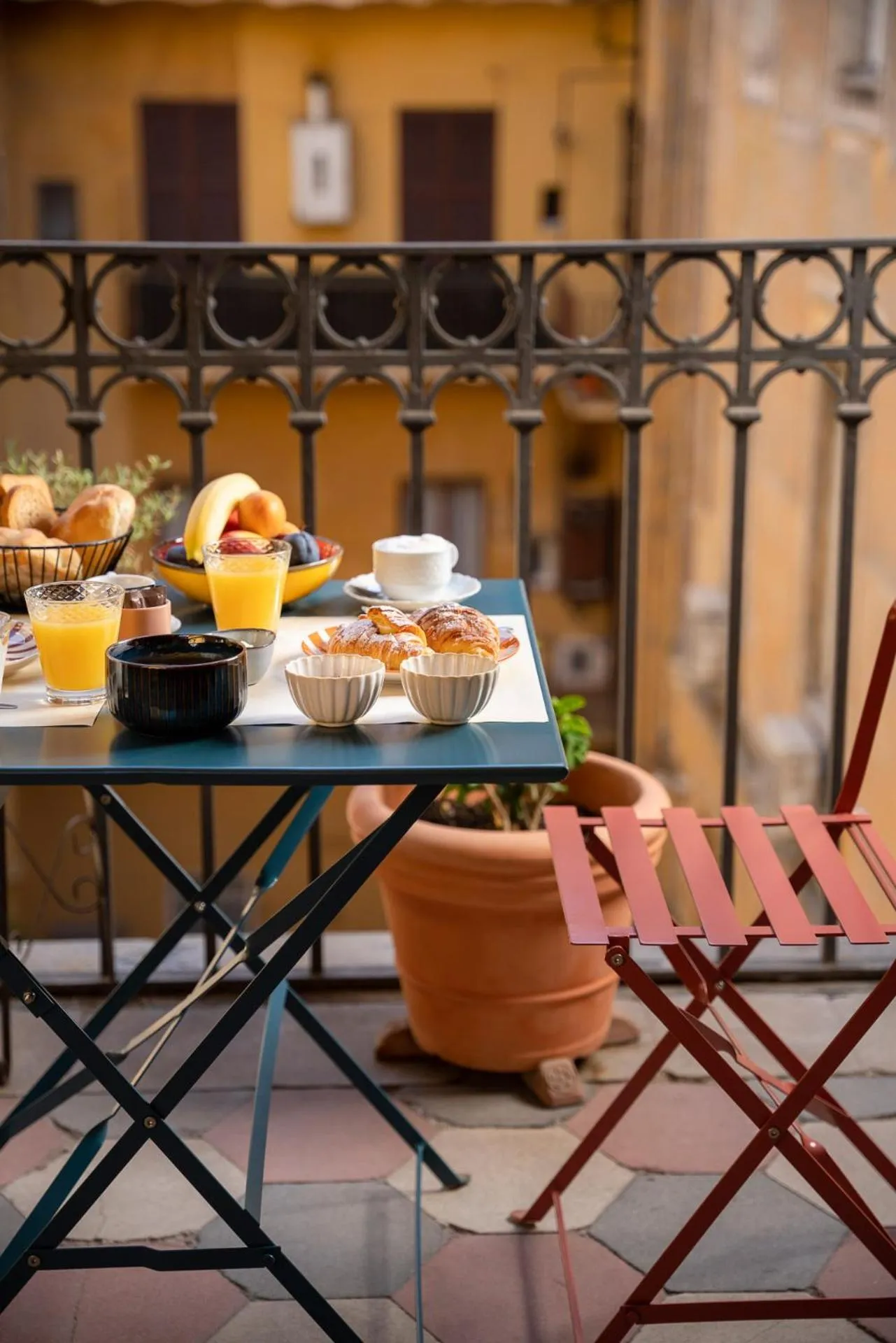 Breakfast in Hotel Oceania