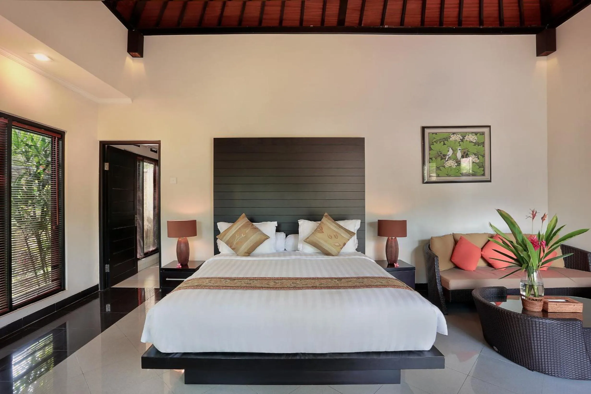 Bed in Askara Villa