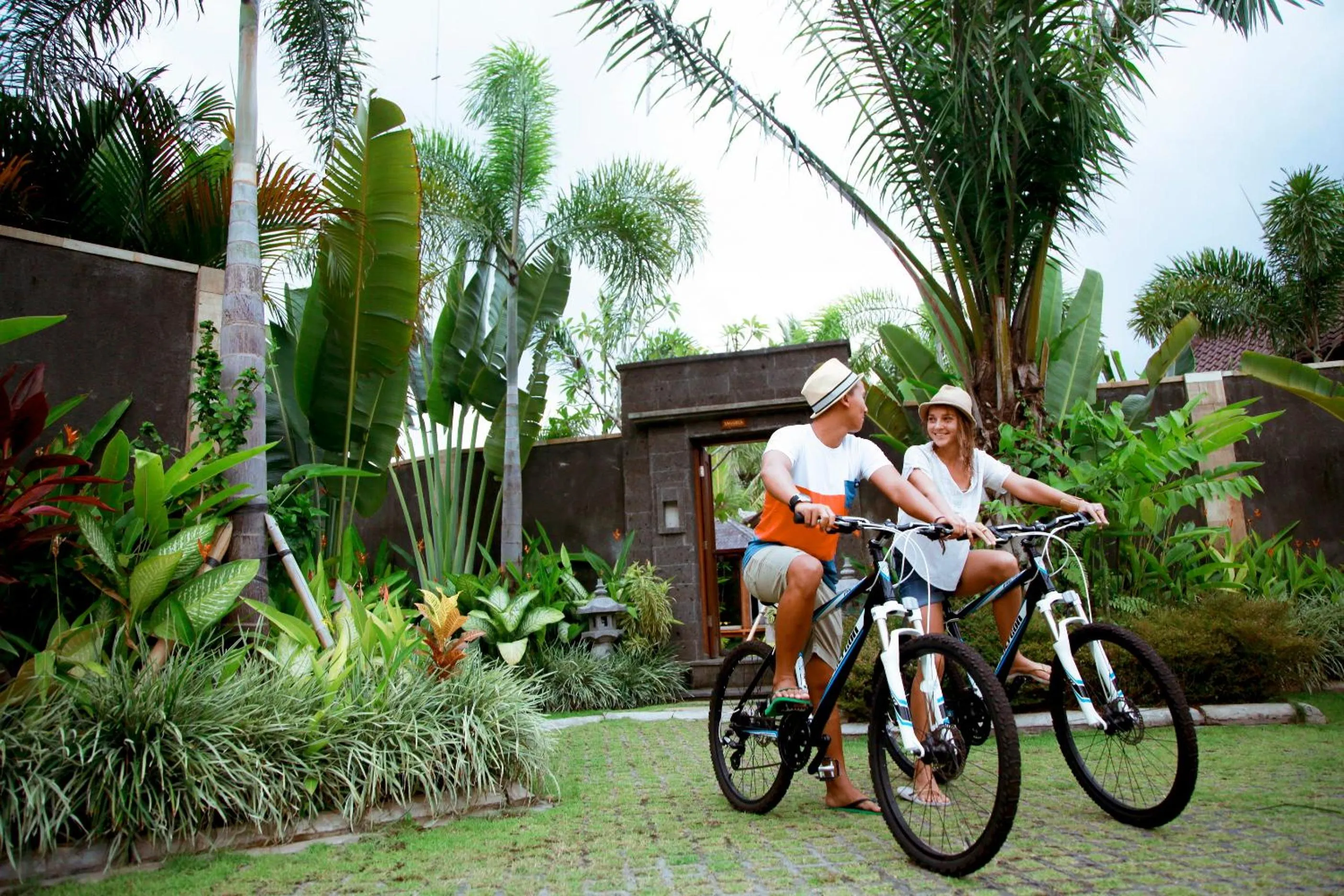 Garden in Askara Villa