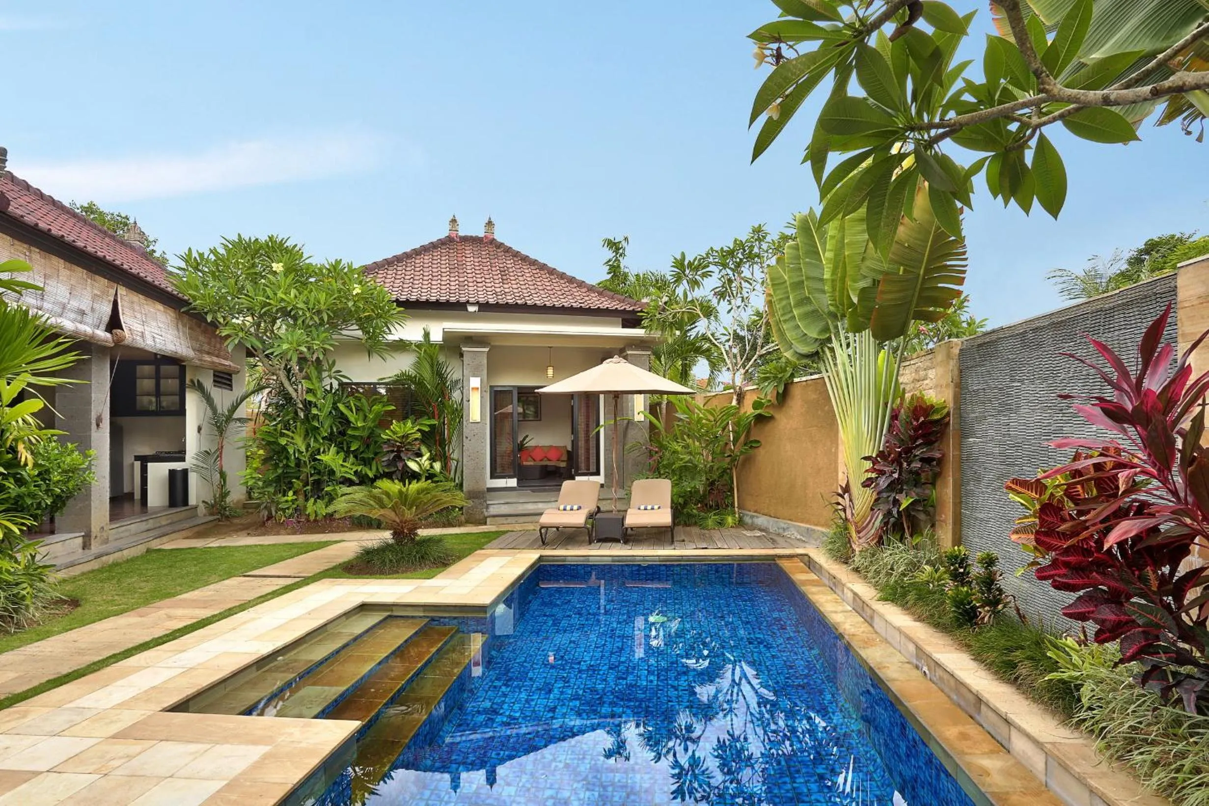 Property building in Askara Villa