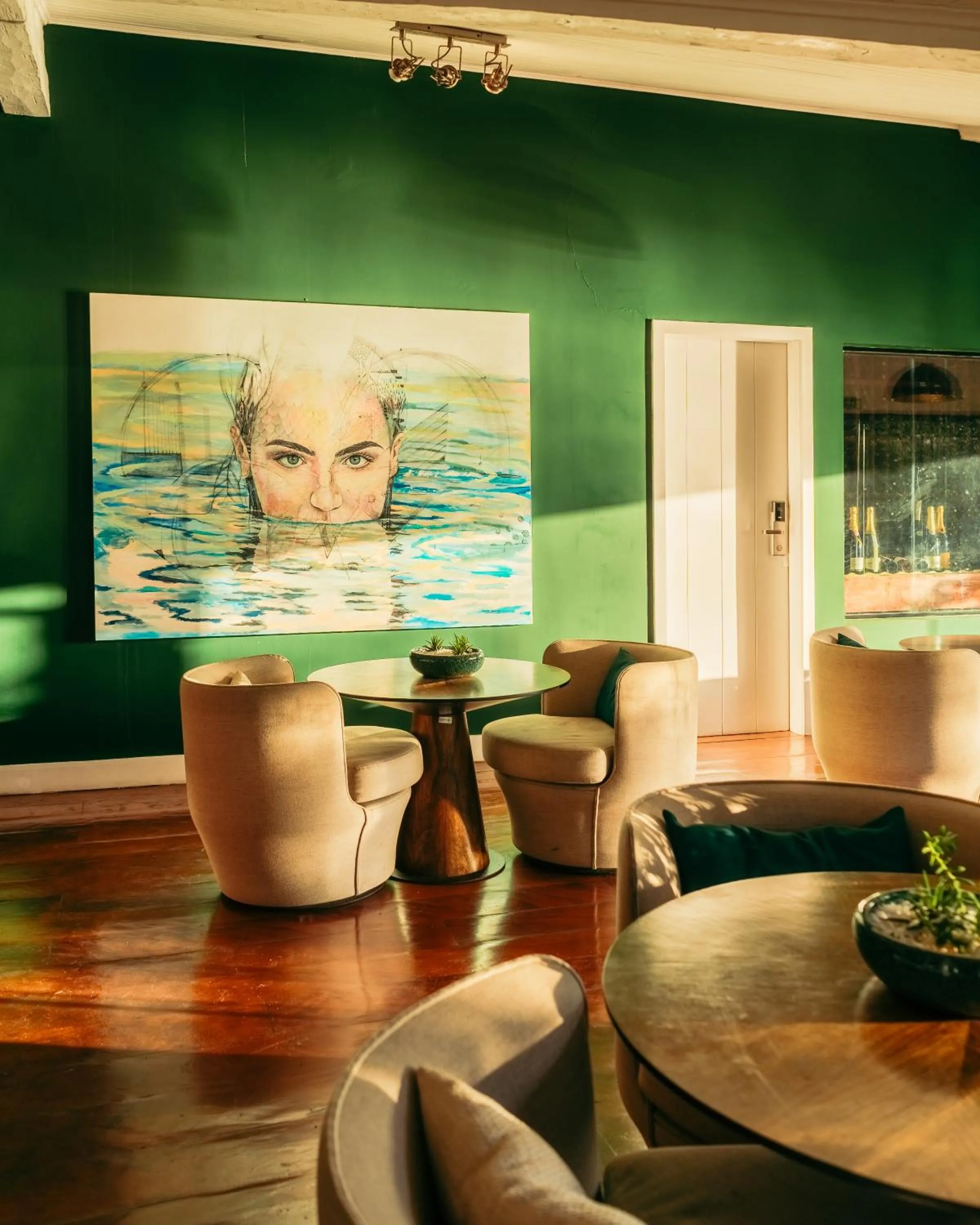 Lounge or bar in Insólito Boutique Hotel & Spa