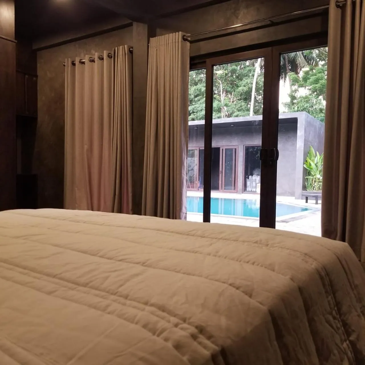 Photo of the whole room, Bed in il Frangipane