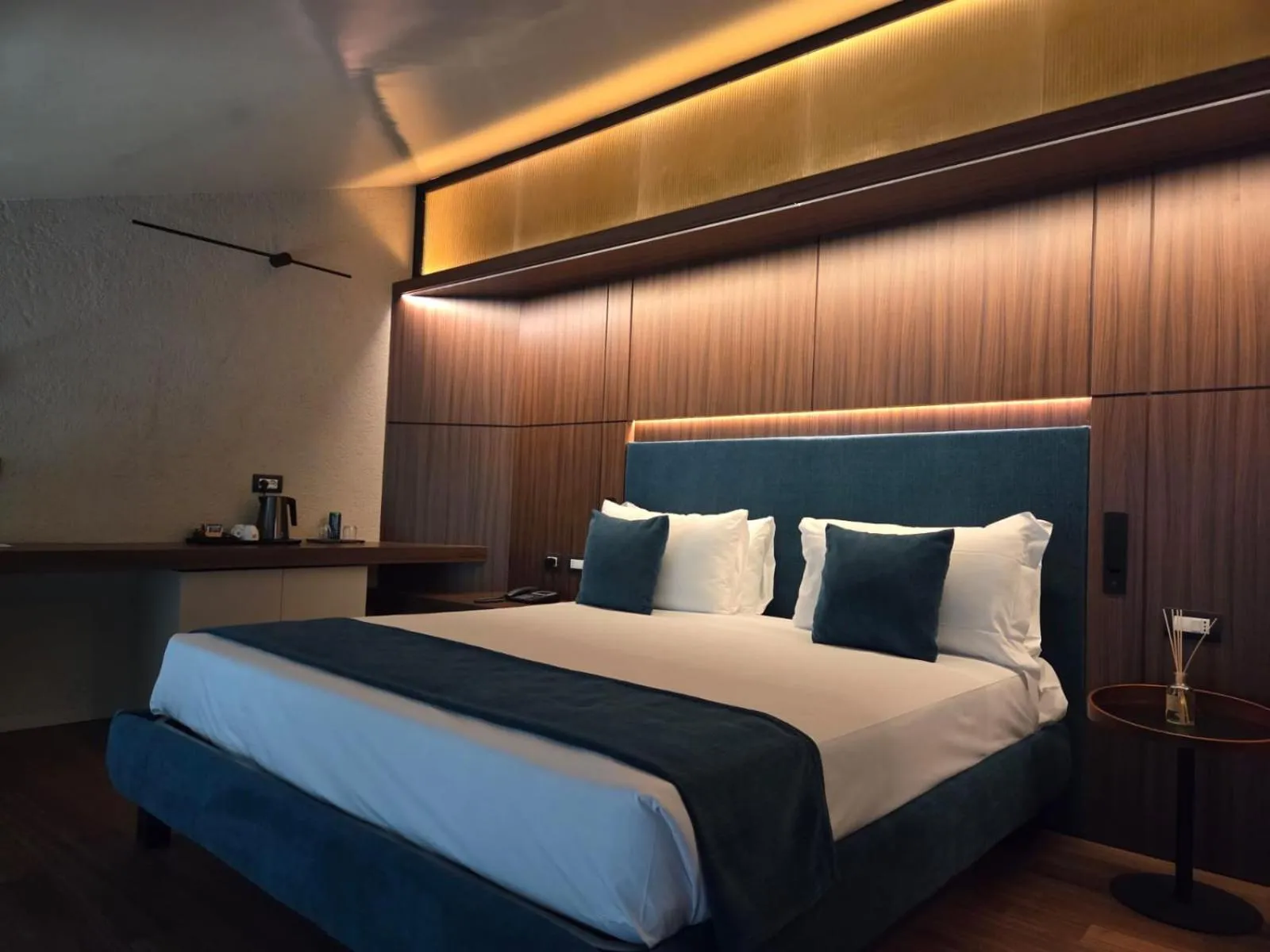 Bed in Fauno Urban Resort