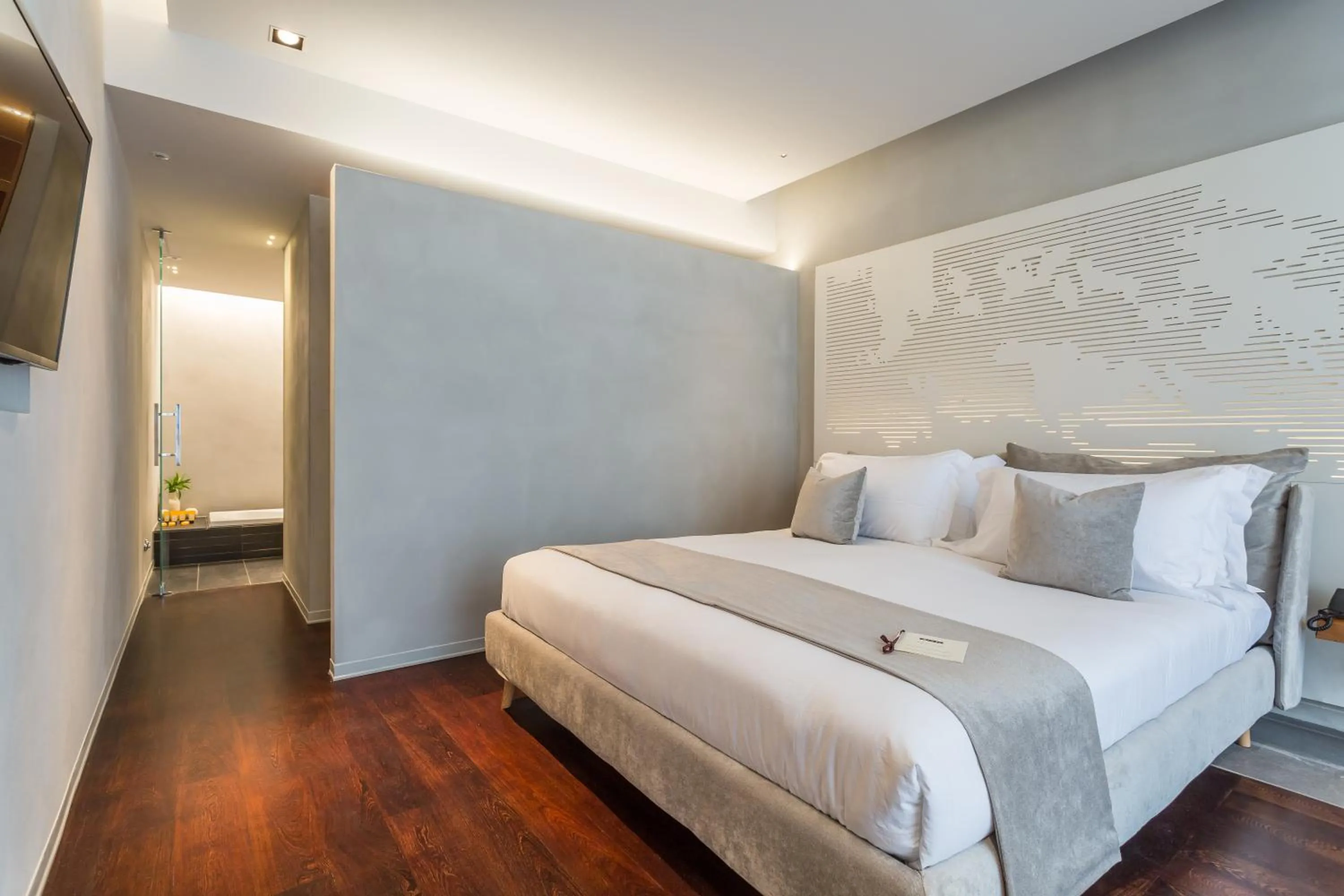 Photo of the whole room, Bed in Fauno Urban Resort