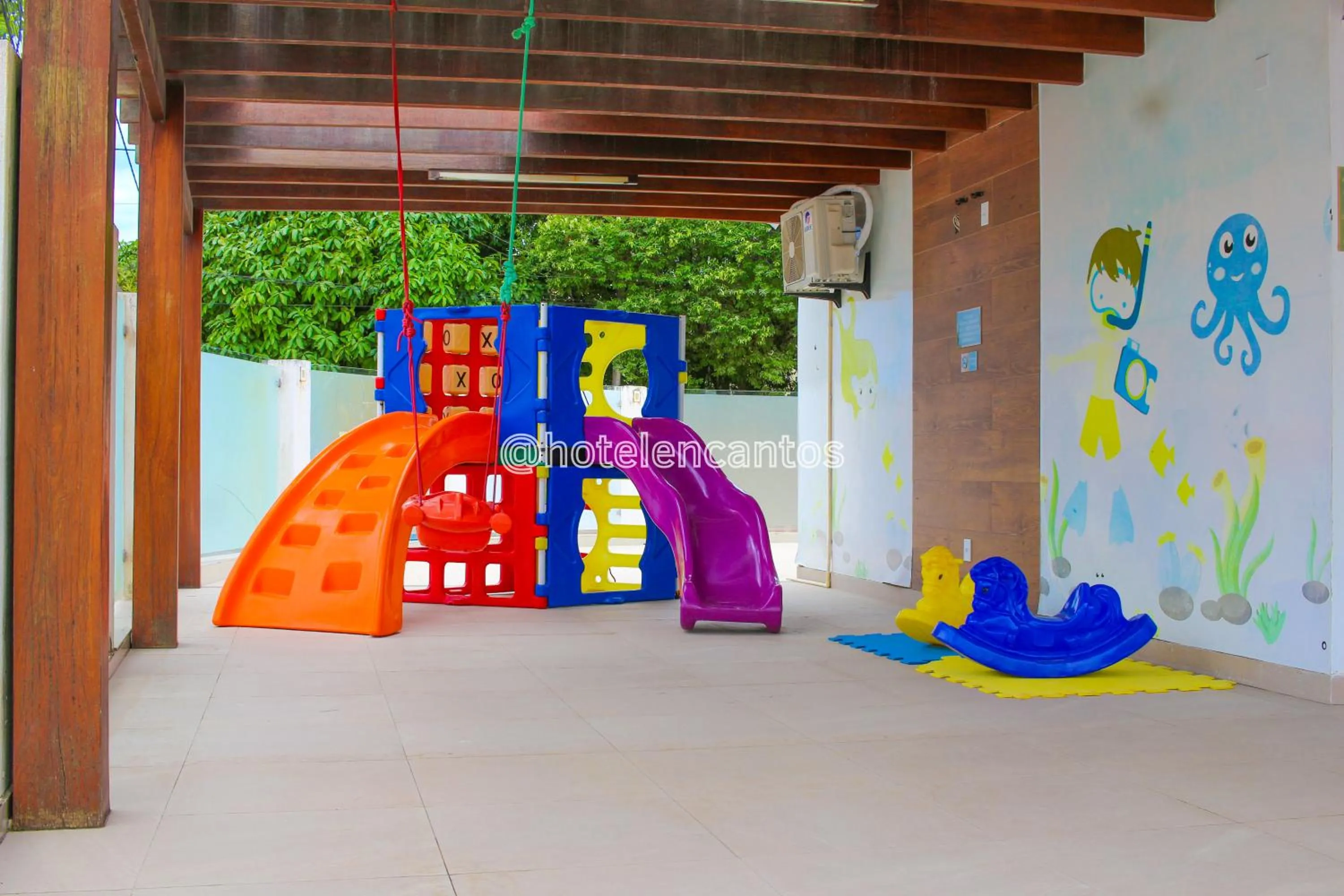 Kids's club in Hotel Encantos de Itaperapuã