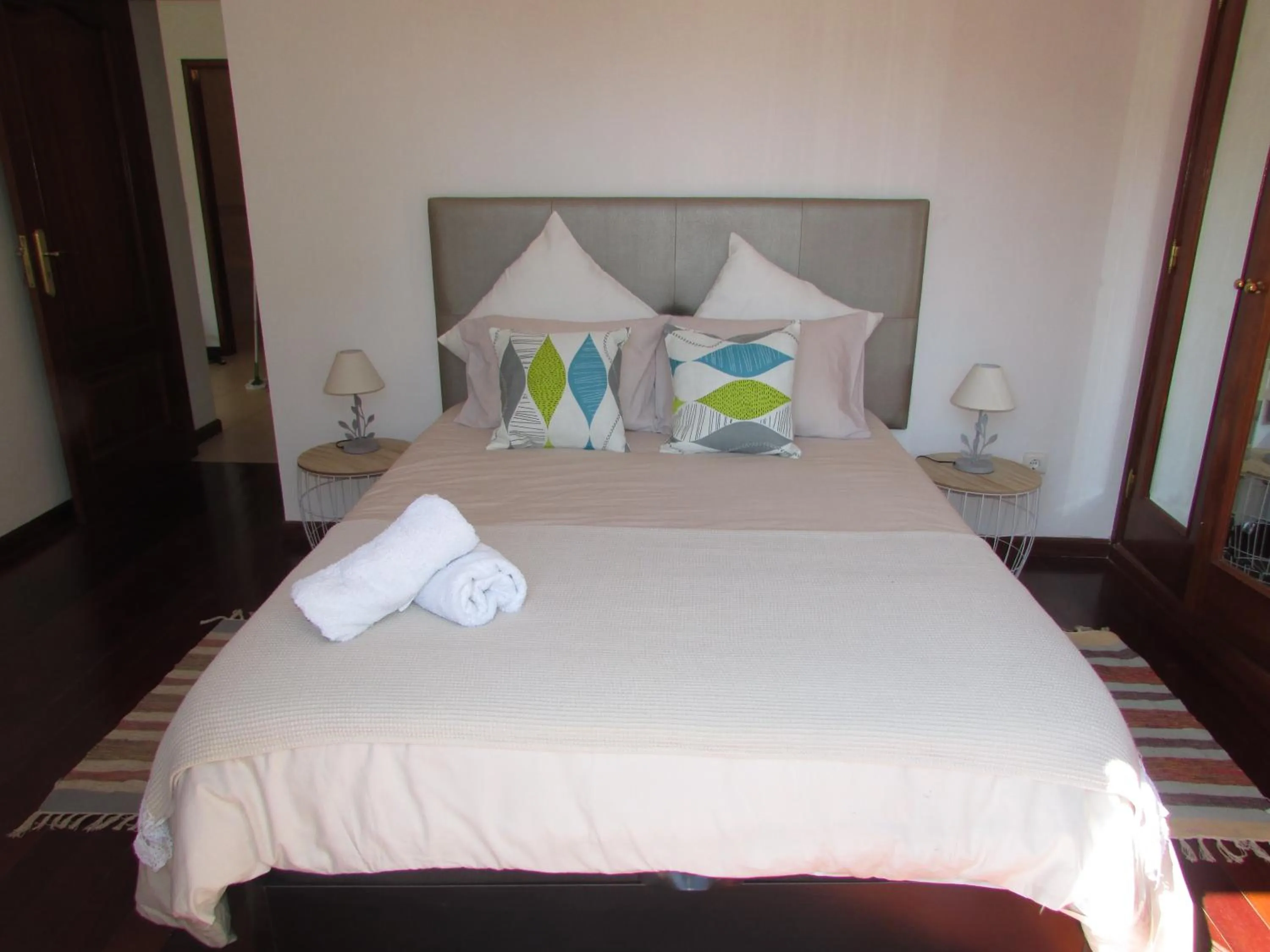 Bedroom, Bed in Valley of Nuns Holiday Apartments