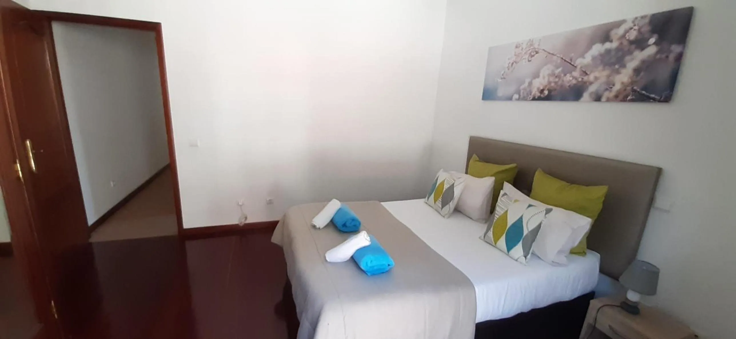 Bedroom, Bed in Valley of Nuns Holiday Apartments