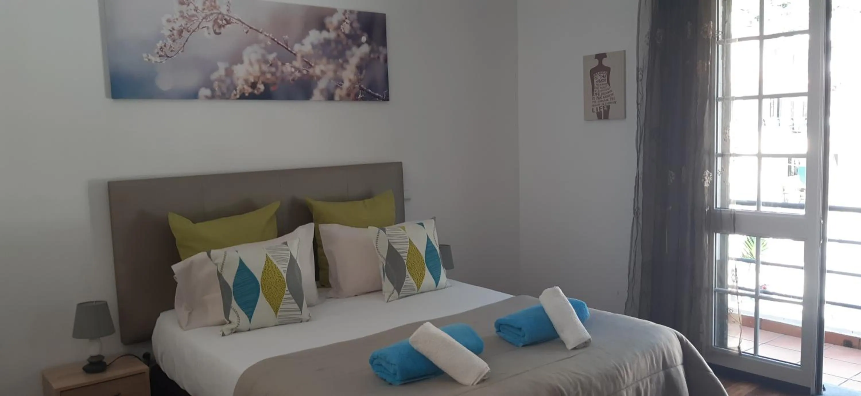 Bedroom, Bed in Valley of Nuns Holiday Apartments