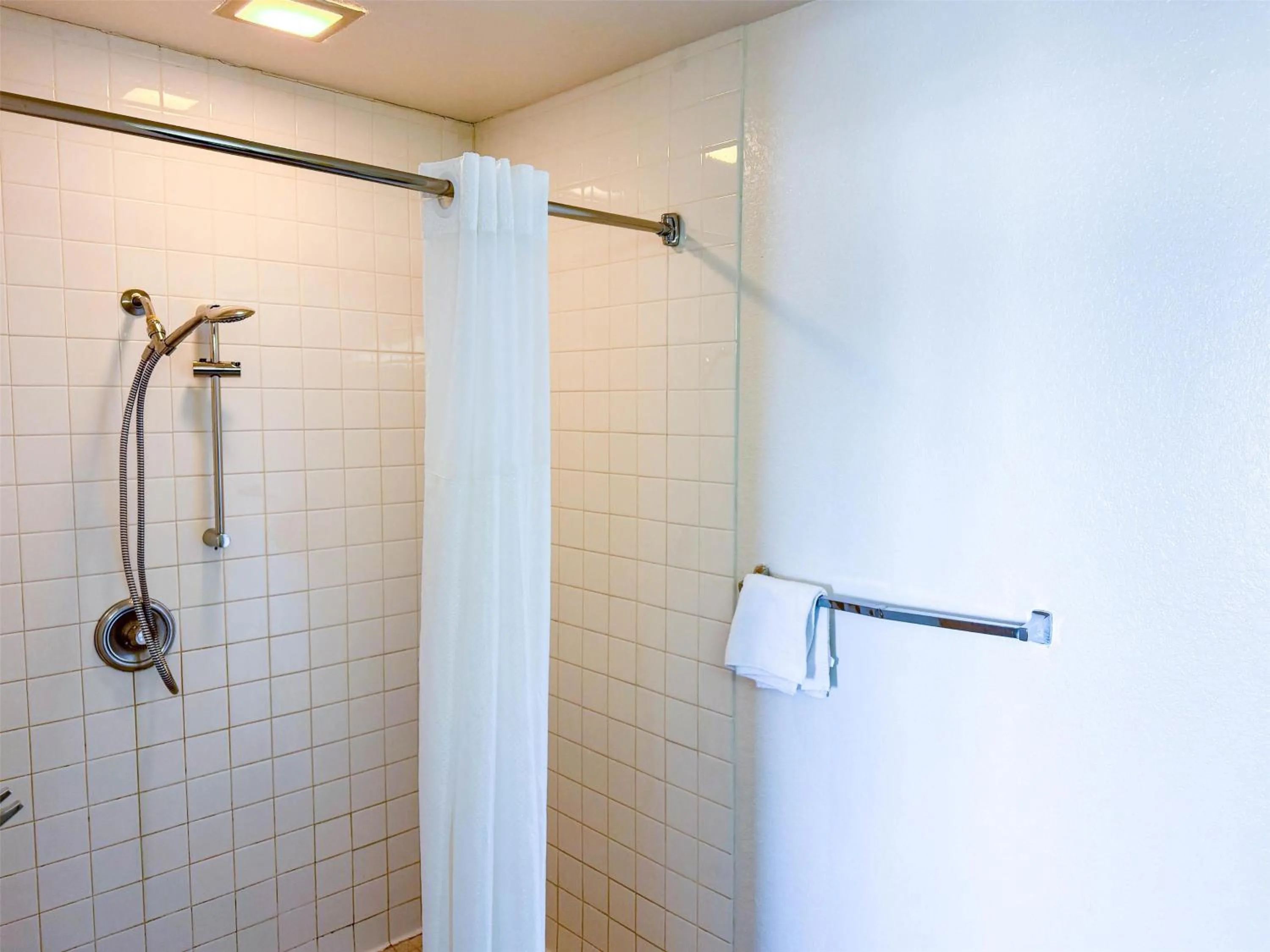 Bathroom in Studio 6 Suites Las Vegas, NV - Tropicana