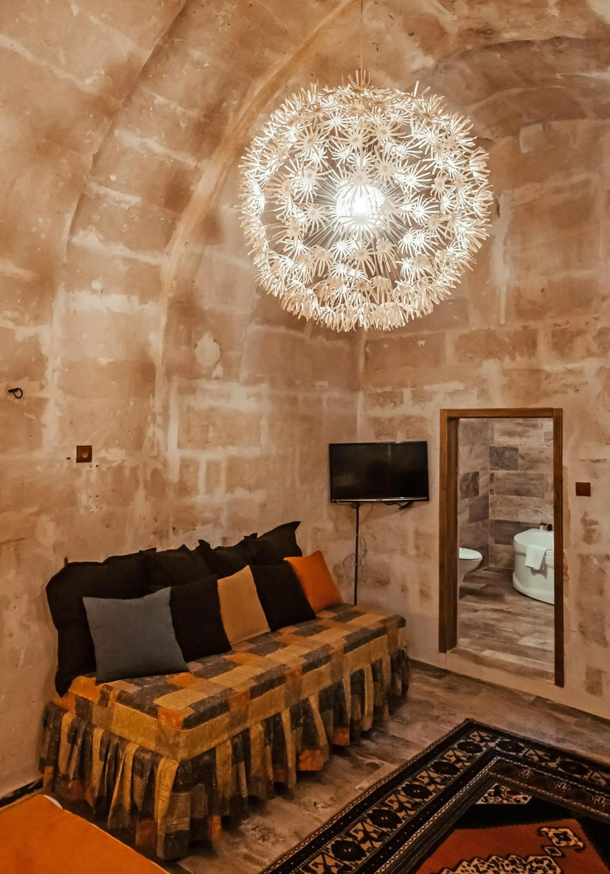 Living room in Larissa Cave Hotel