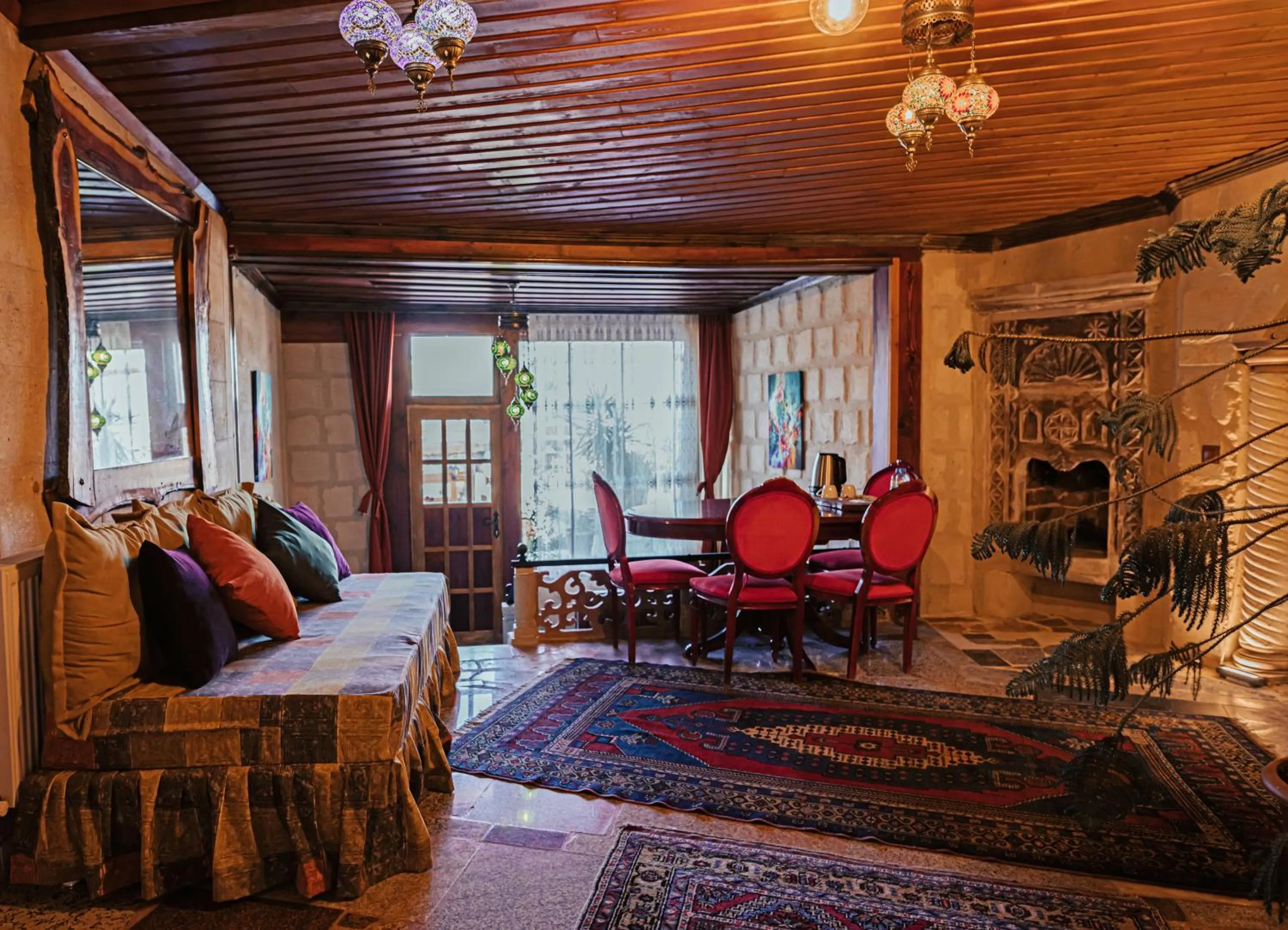 Massage in Larissa Cave Hotel