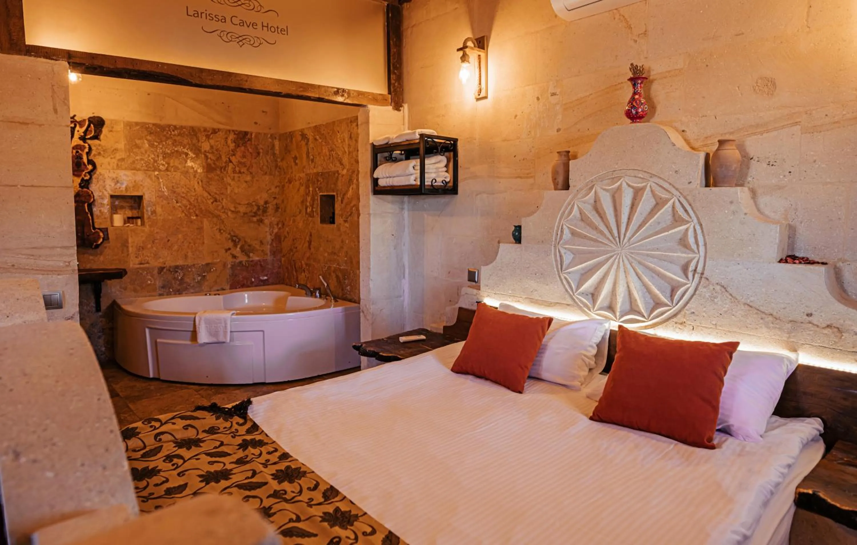 Massage in Larissa Cave Hotel