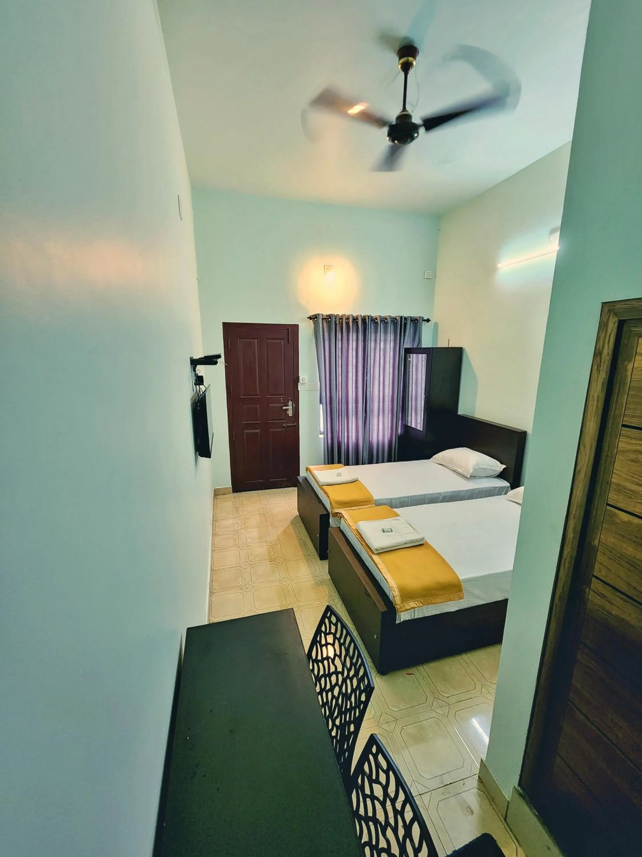 Bed in Apsara Residency