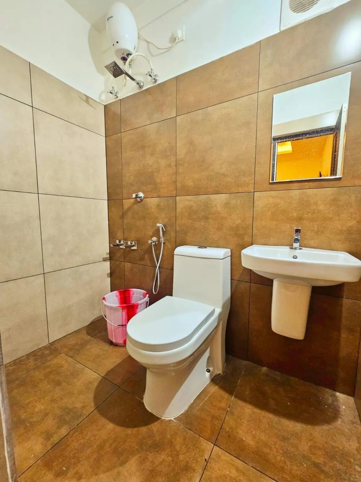 Shower in Apsara Residency