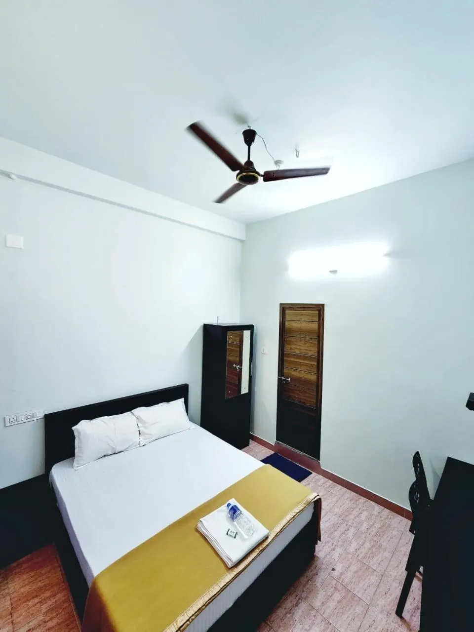 Bed in Apsara Residency