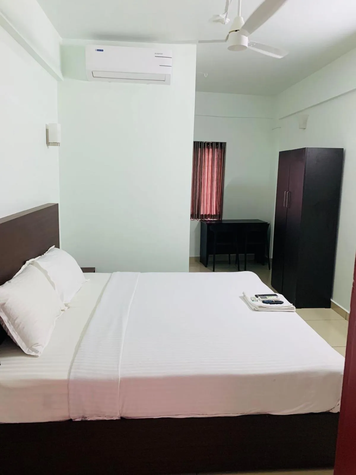 Bed in Apsara Residency