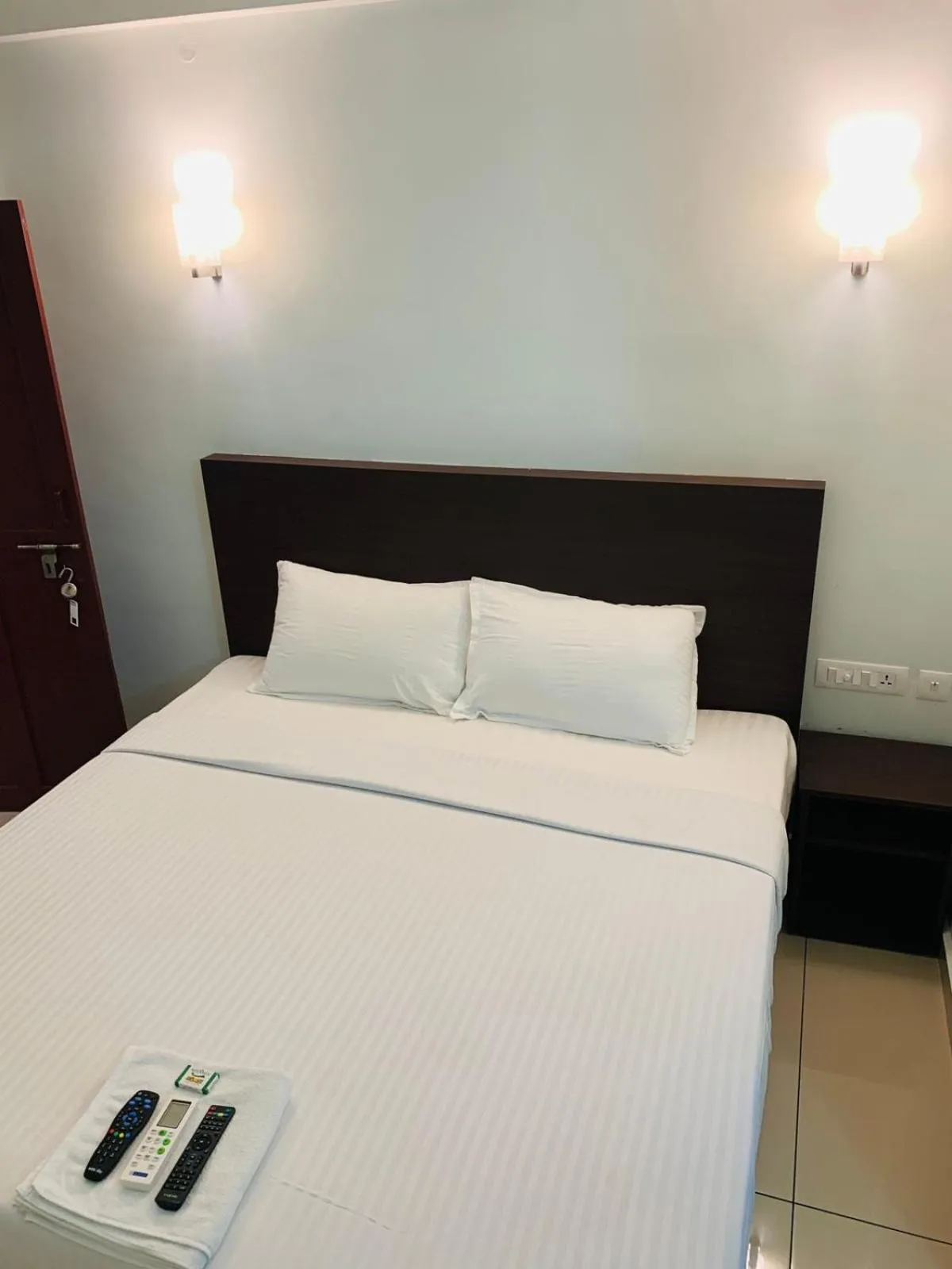 Bed in Apsara Residency