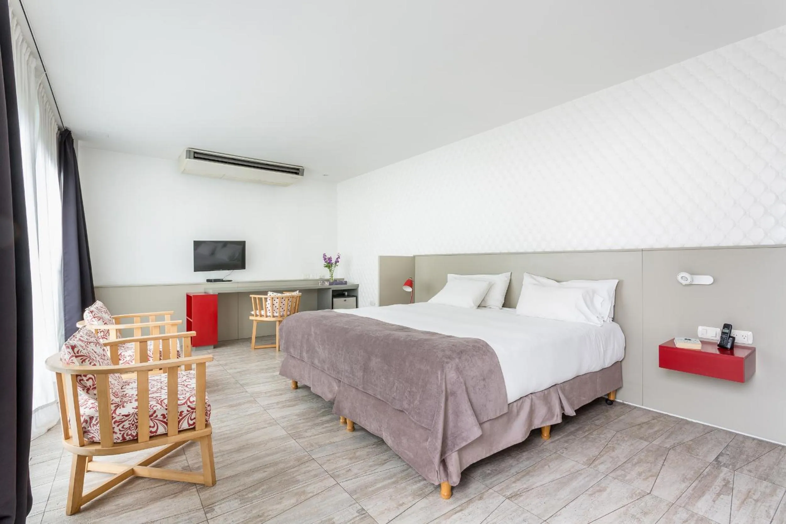 Photo of the whole room, Bed in Hotel BA Jardines Palermo