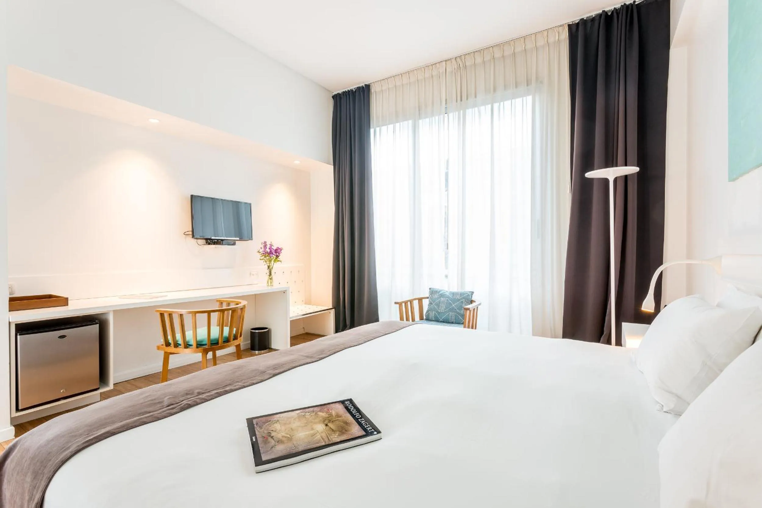 Photo of the whole room, Bed in Hotel BA Jardines Palermo