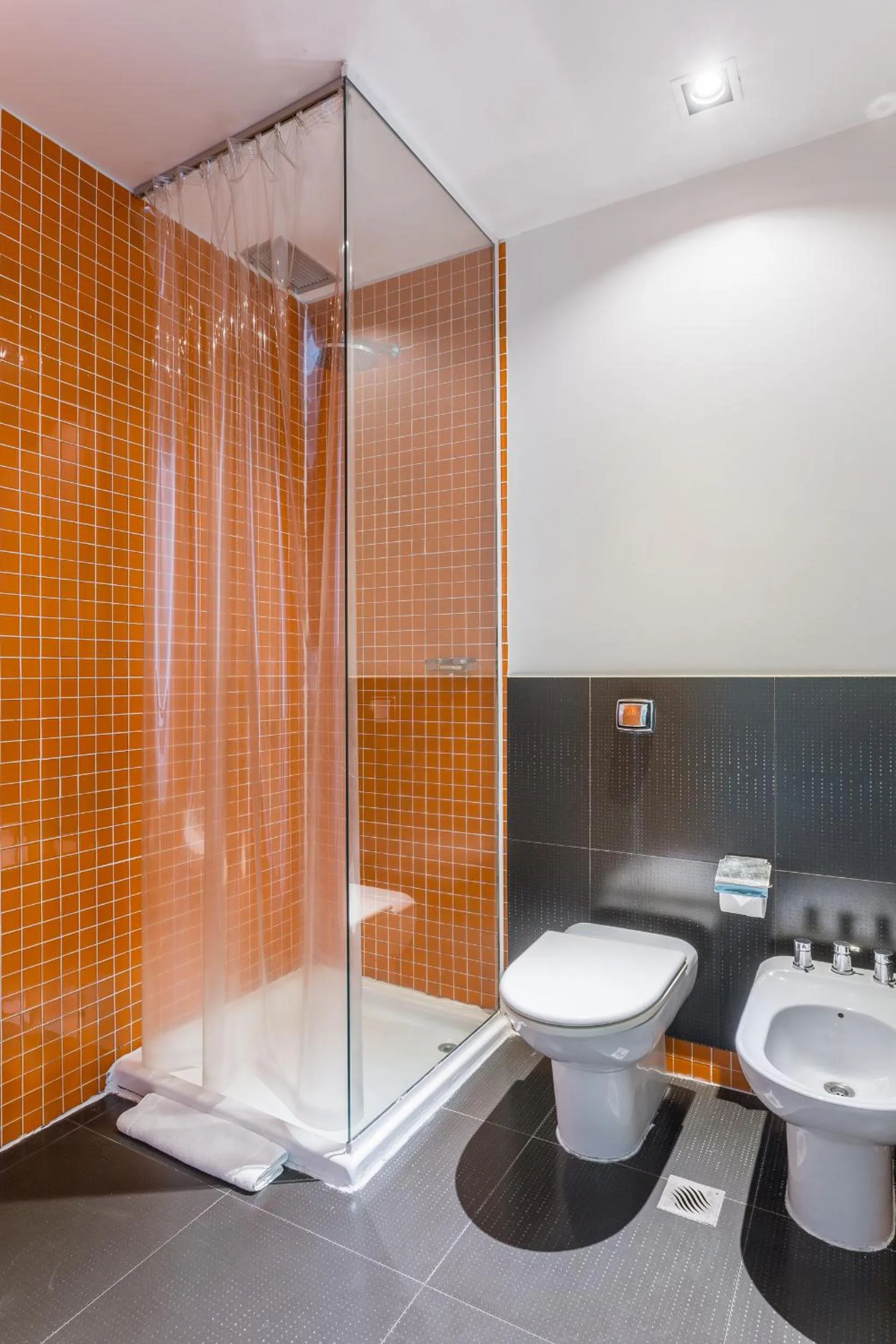 Bathroom in Hotel BA Jardines Palermo