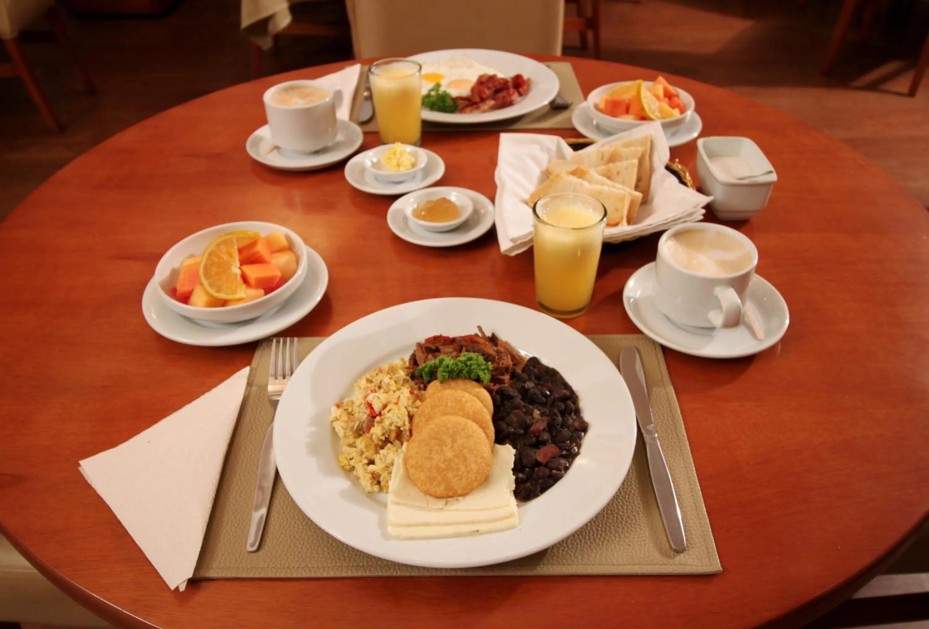 Food and drinks in Hotel CCT Caracas
