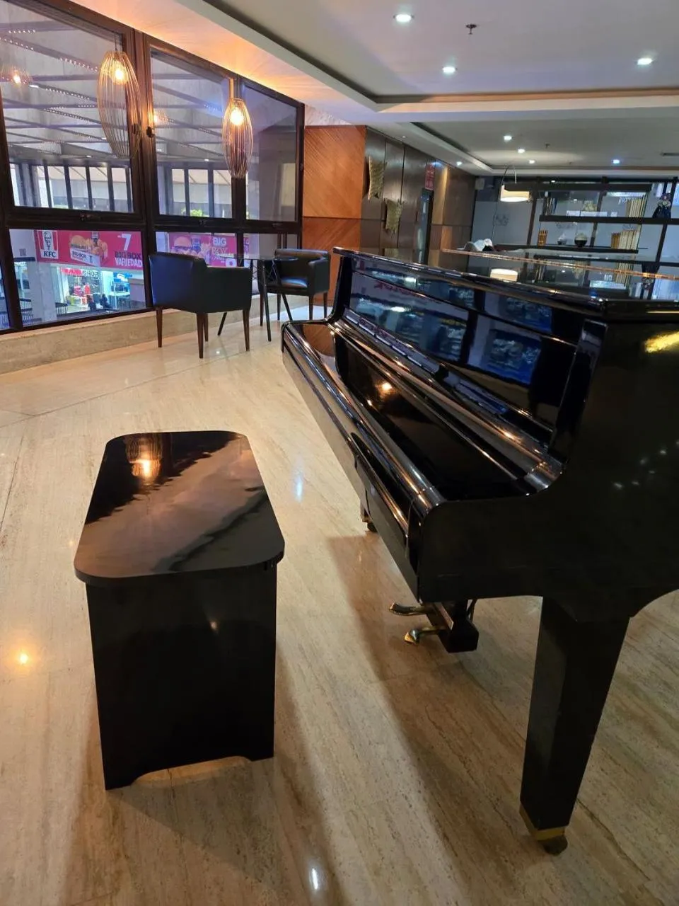 Evening entertainment in Hotel CCT Caracas