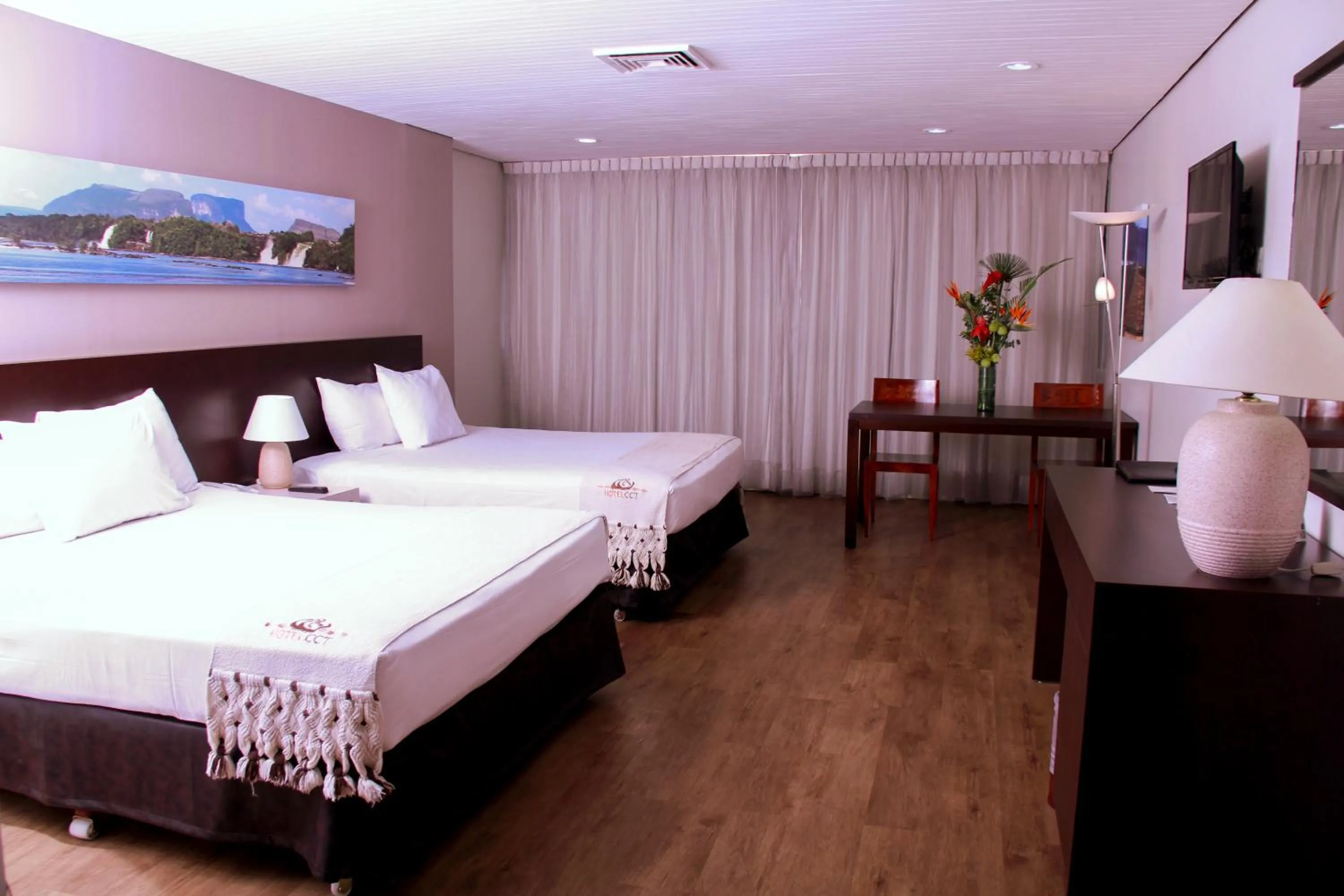 Bed in Hotel CCT Caracas