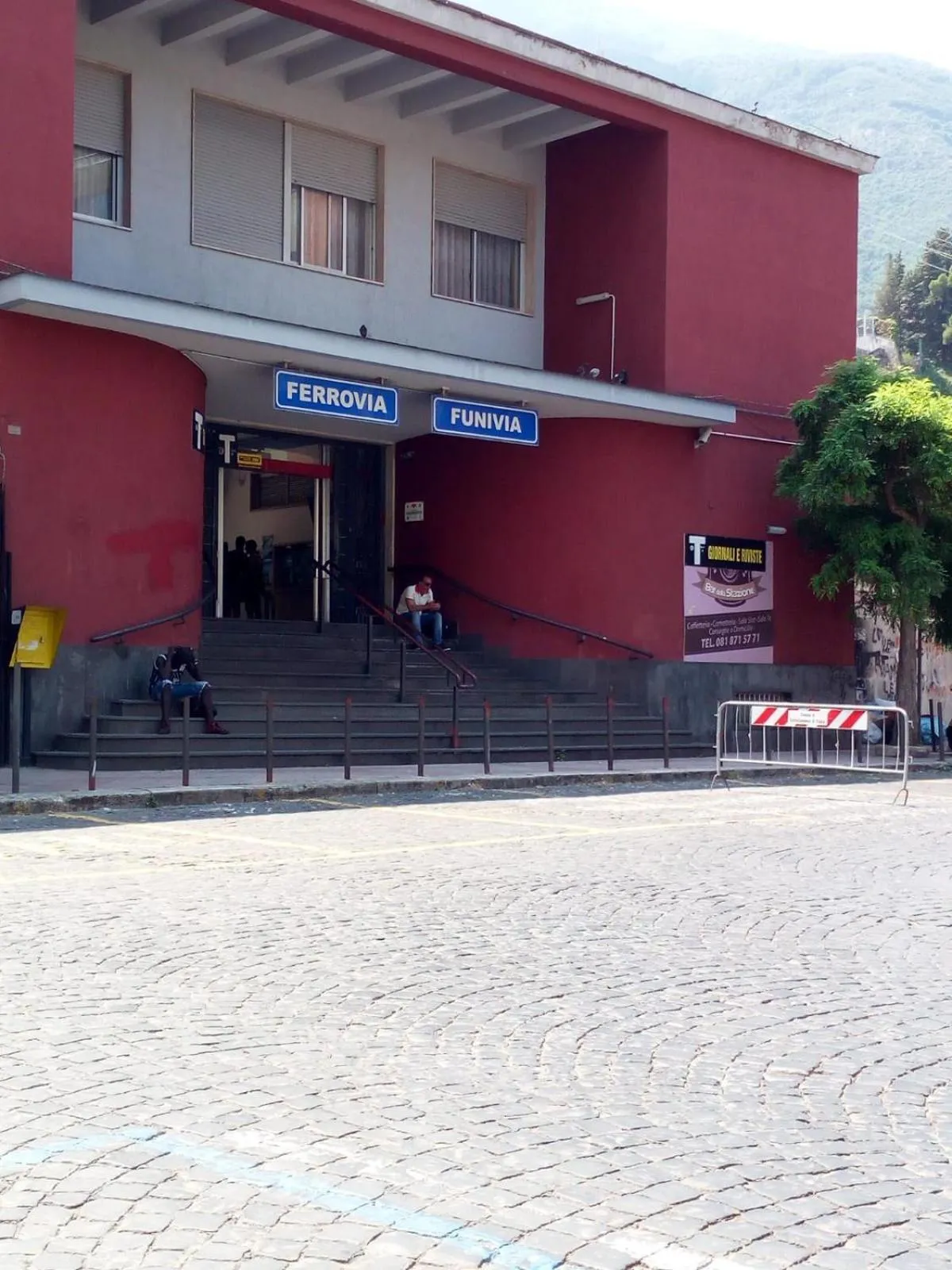 Area and facilities in BUTTERFLY