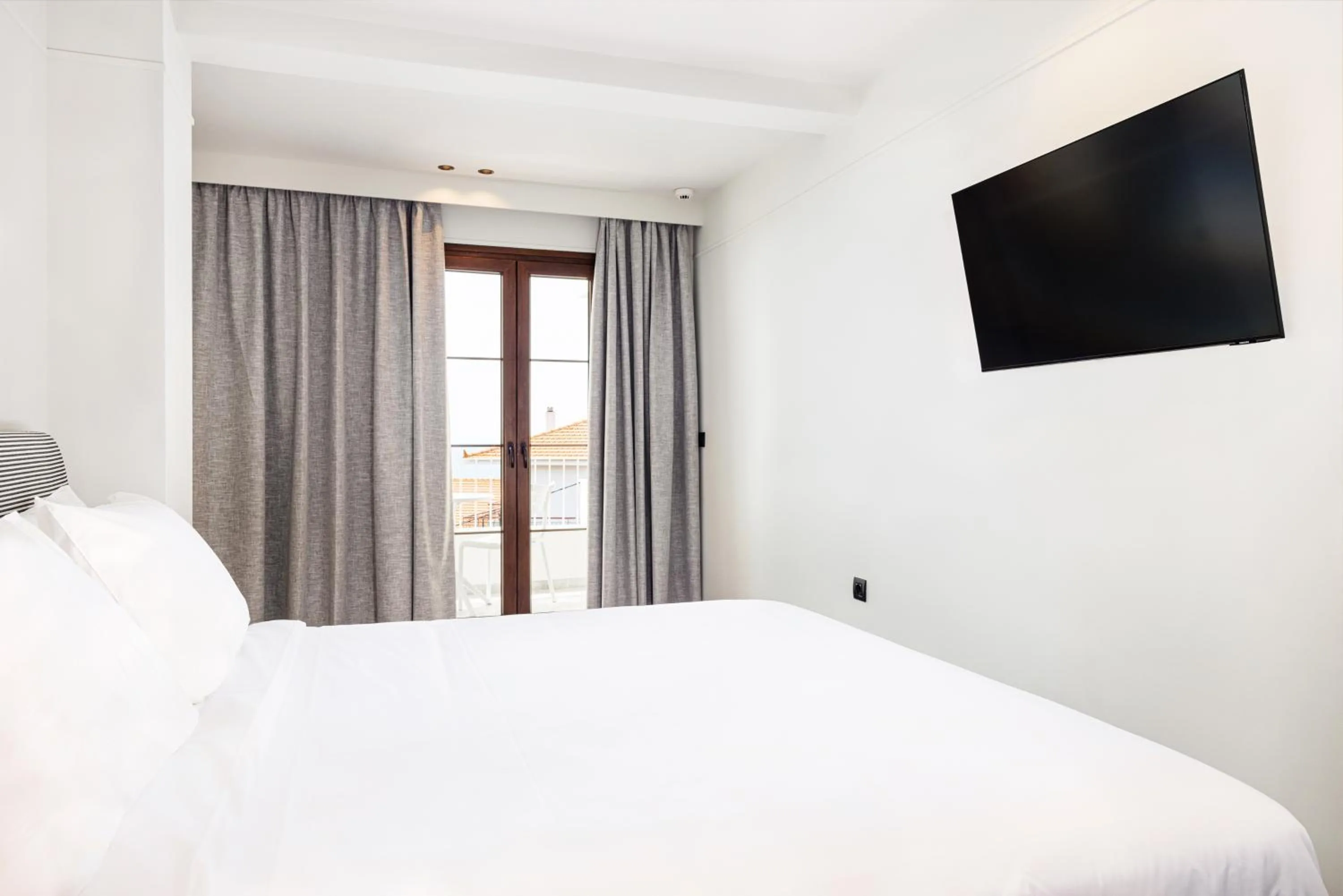 Bedroom, Bed in Doryssa Lithos Hotel