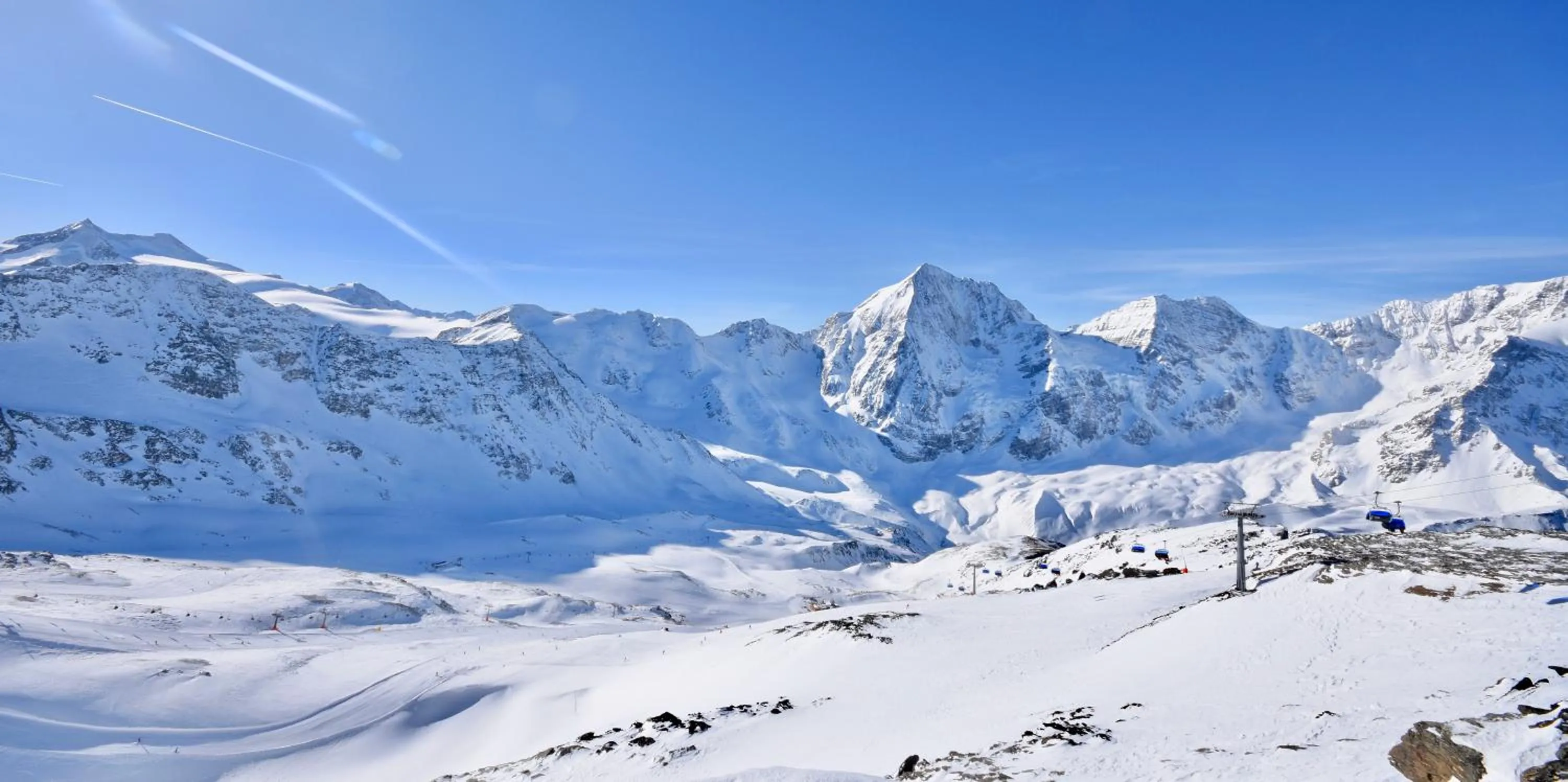 Ski School in Bed & Breakfast Hotel Nives