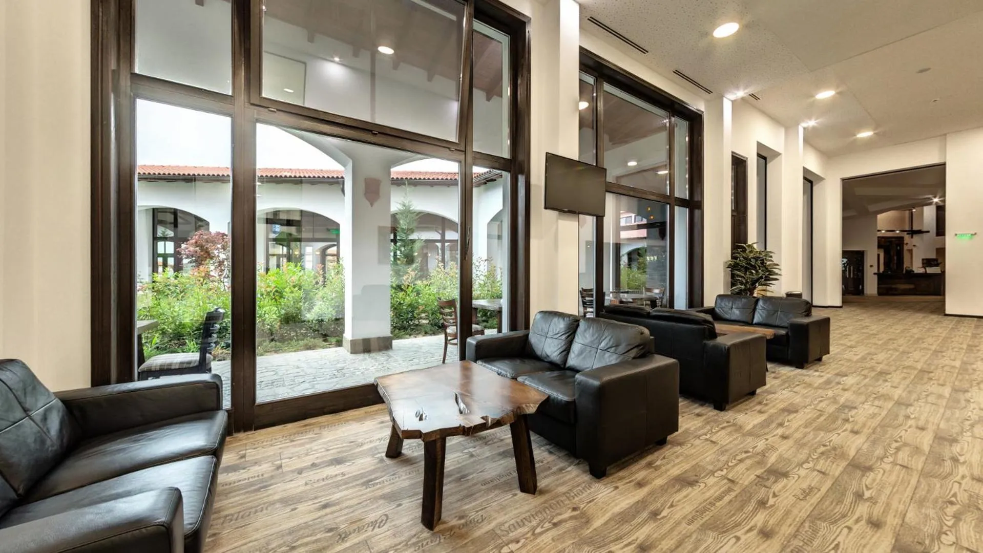 Wine & Spa Complex Starosel