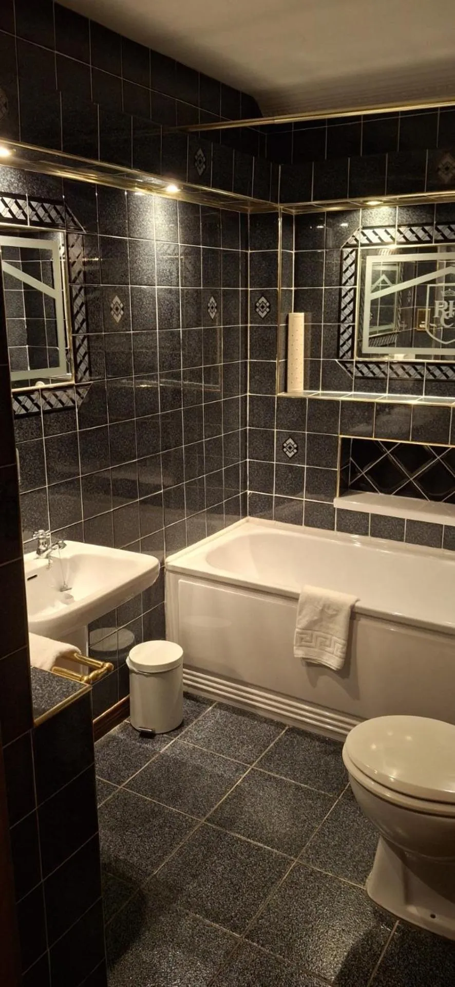 Bathroom in Royal Court Hotel