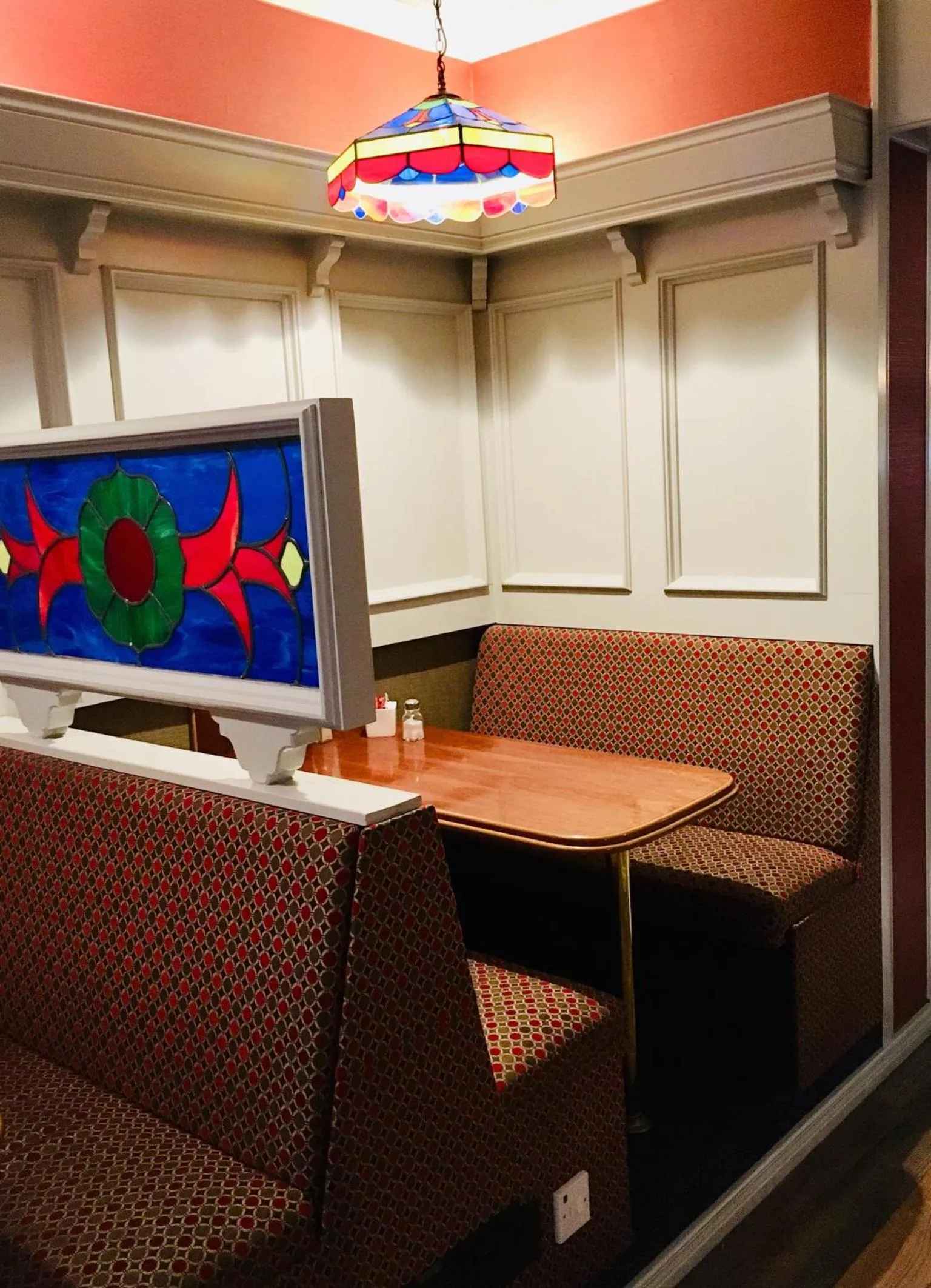 Seating area in Royal Court Hotel